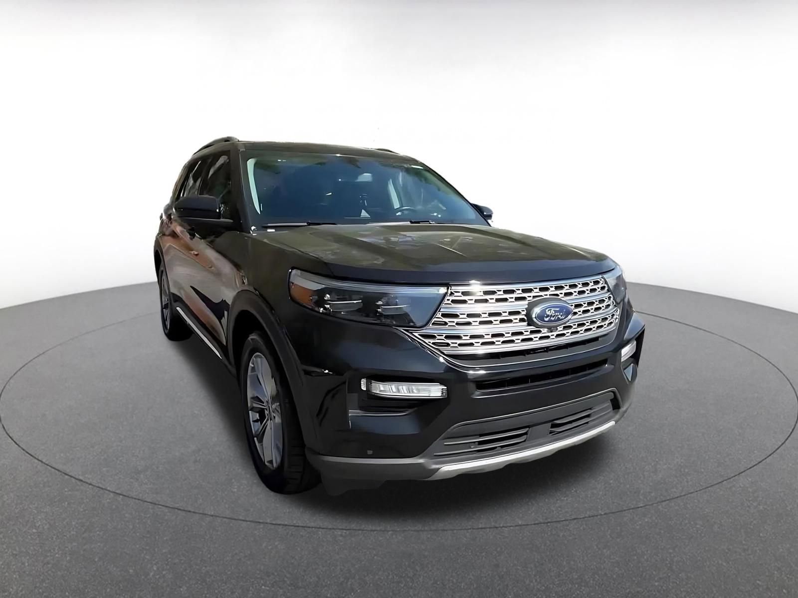 Thumbnail: 2024 Ford Explorer - 3