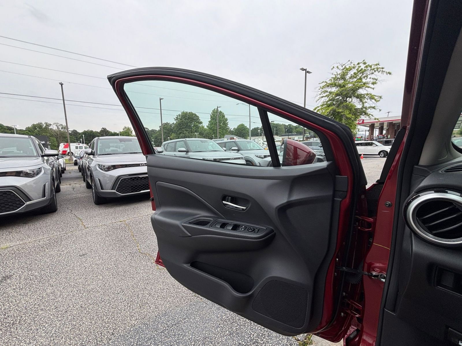 Thumbnail: 2025 Nissan Versa - 18