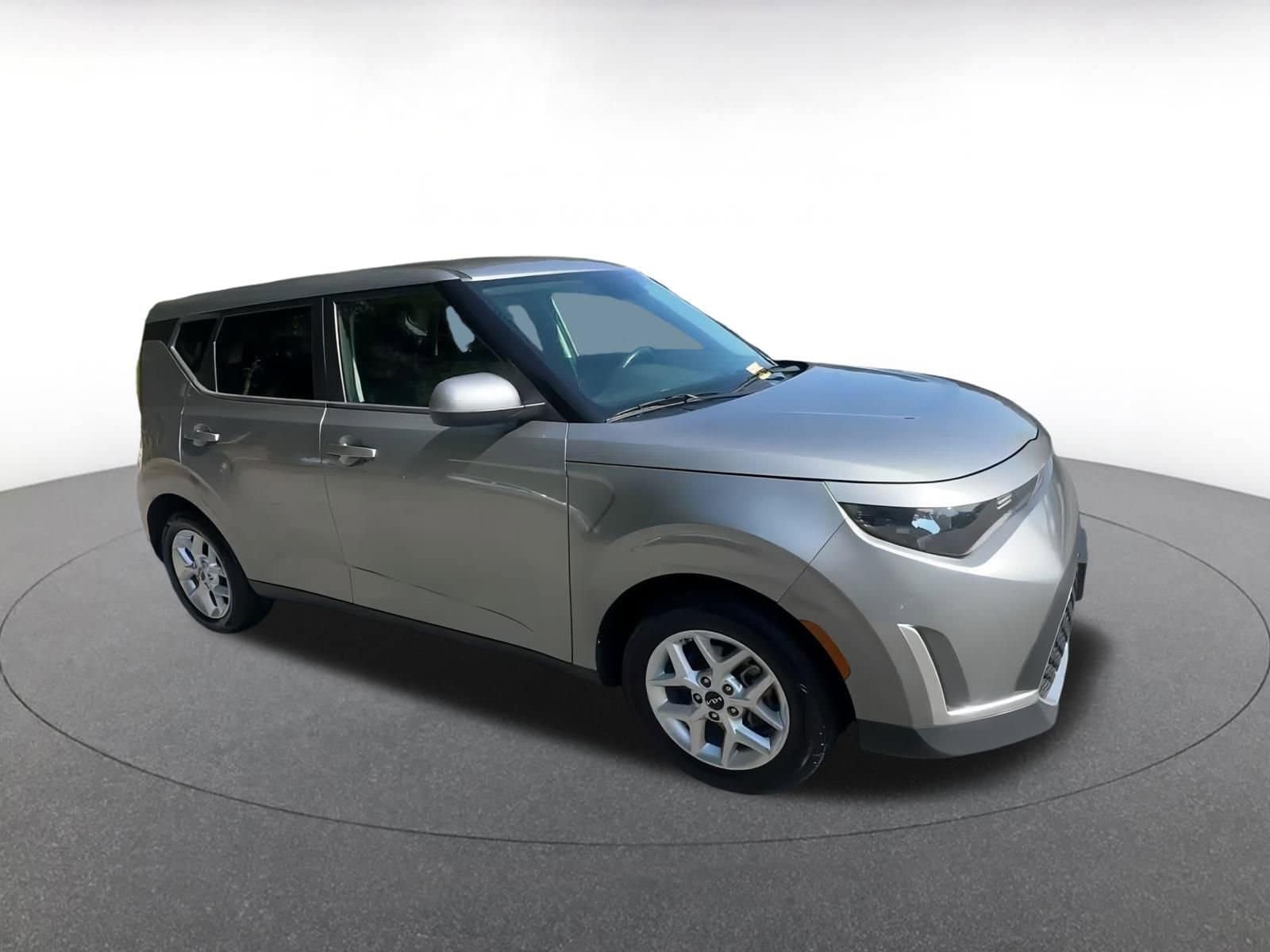 Thumbnail: 2023 Kia Soul - 2