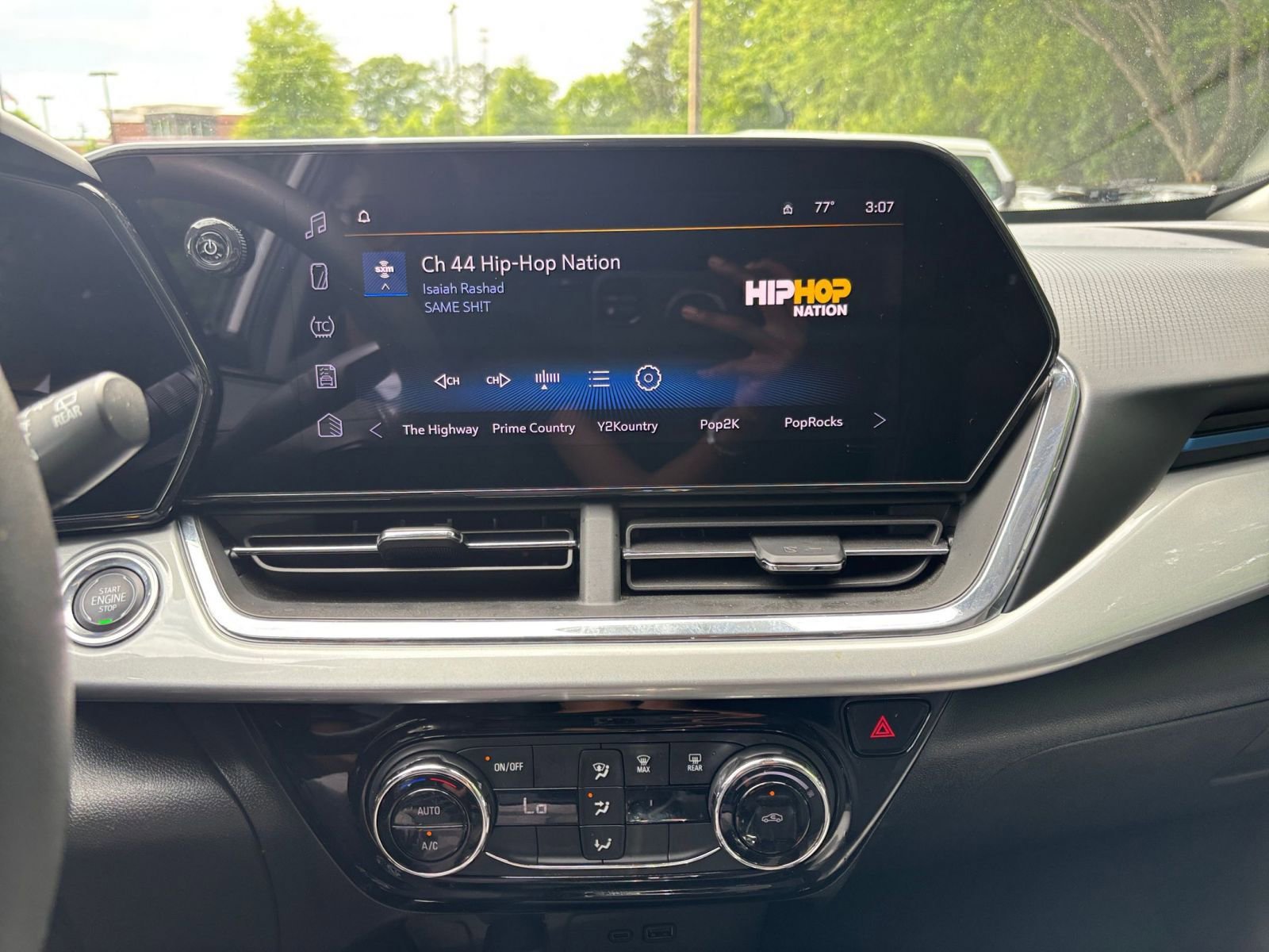 Thumbnail: 2025 Chevrolet Trax - 20