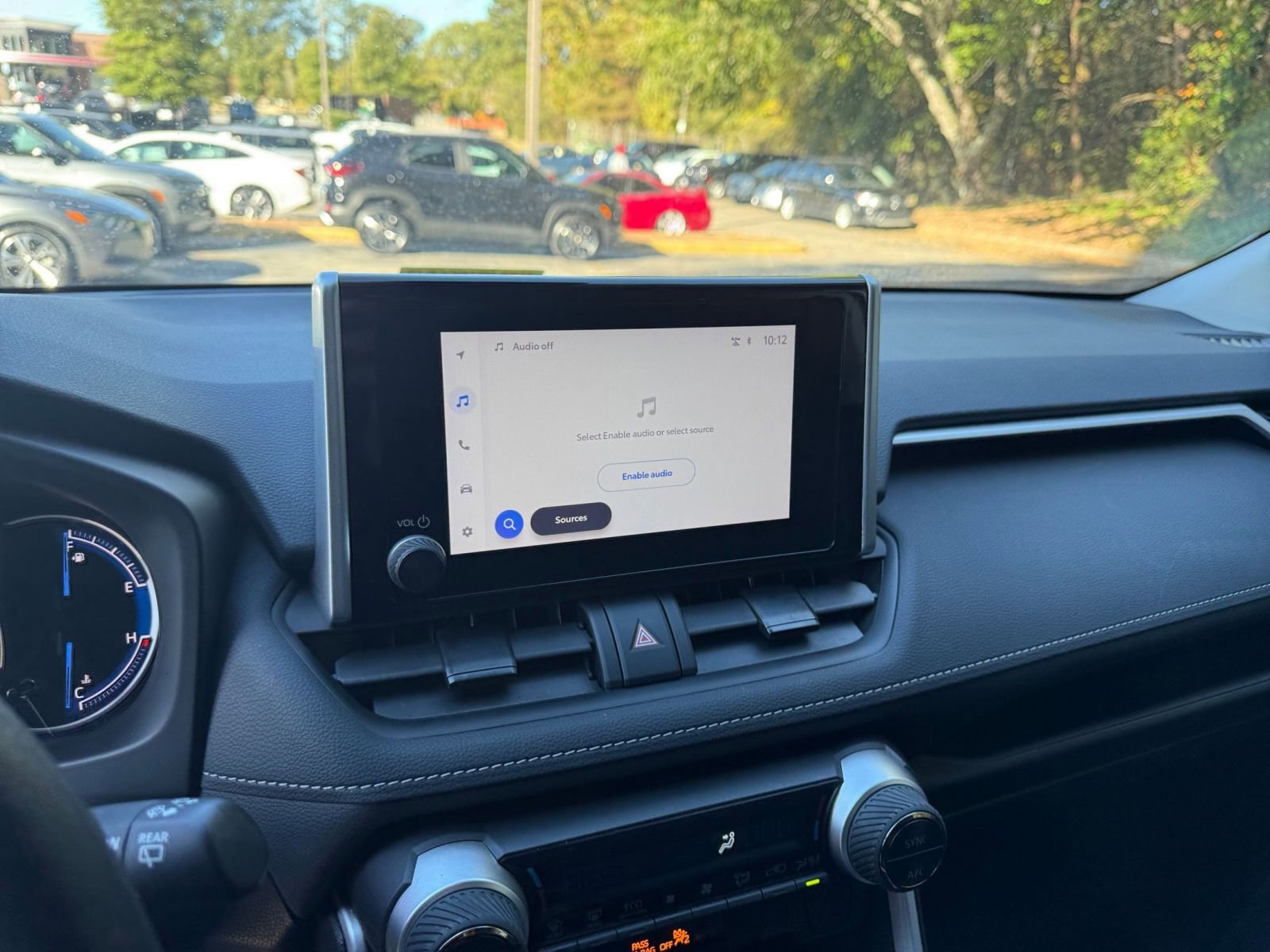 Thumbnail: 2025 Toyota RAV4 - 18