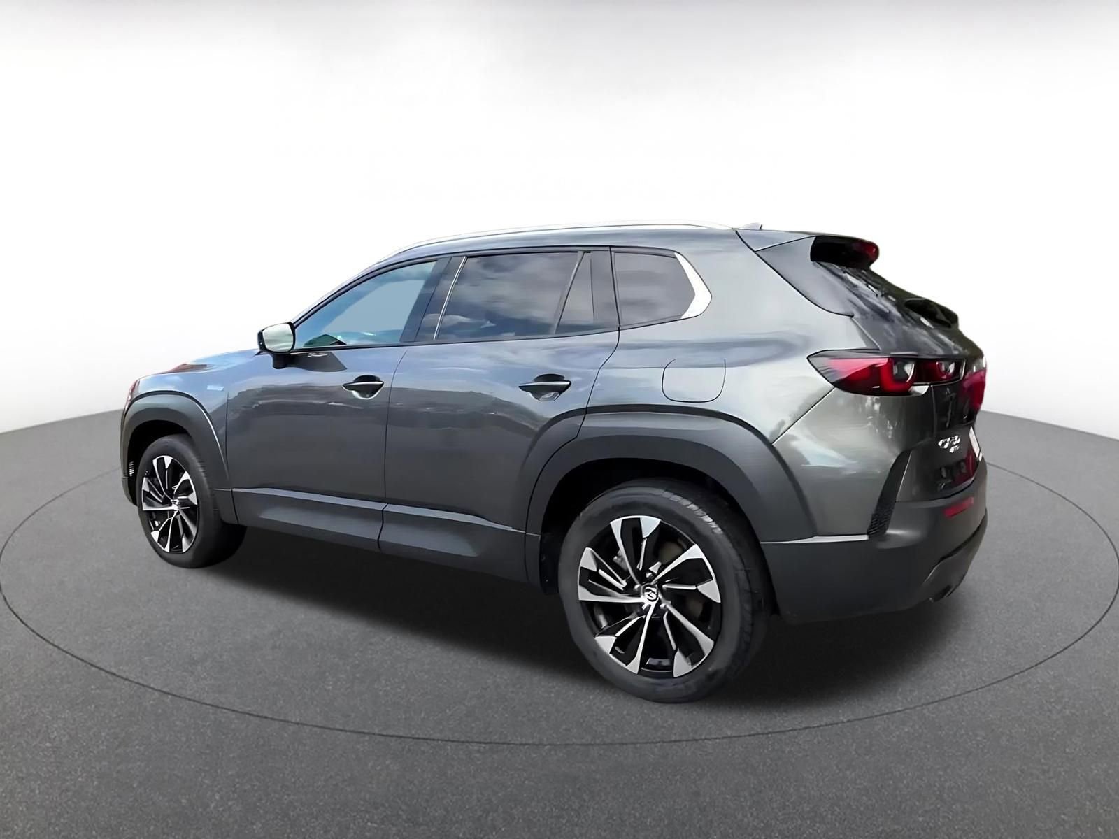 Thumbnail: 2025 Mazda CX-50 - 10