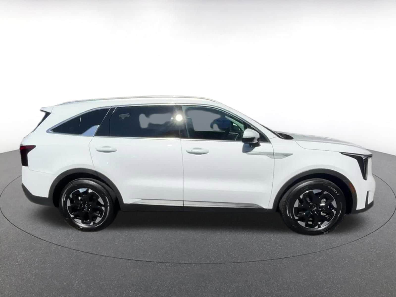 2024 Kia Sorento S 18