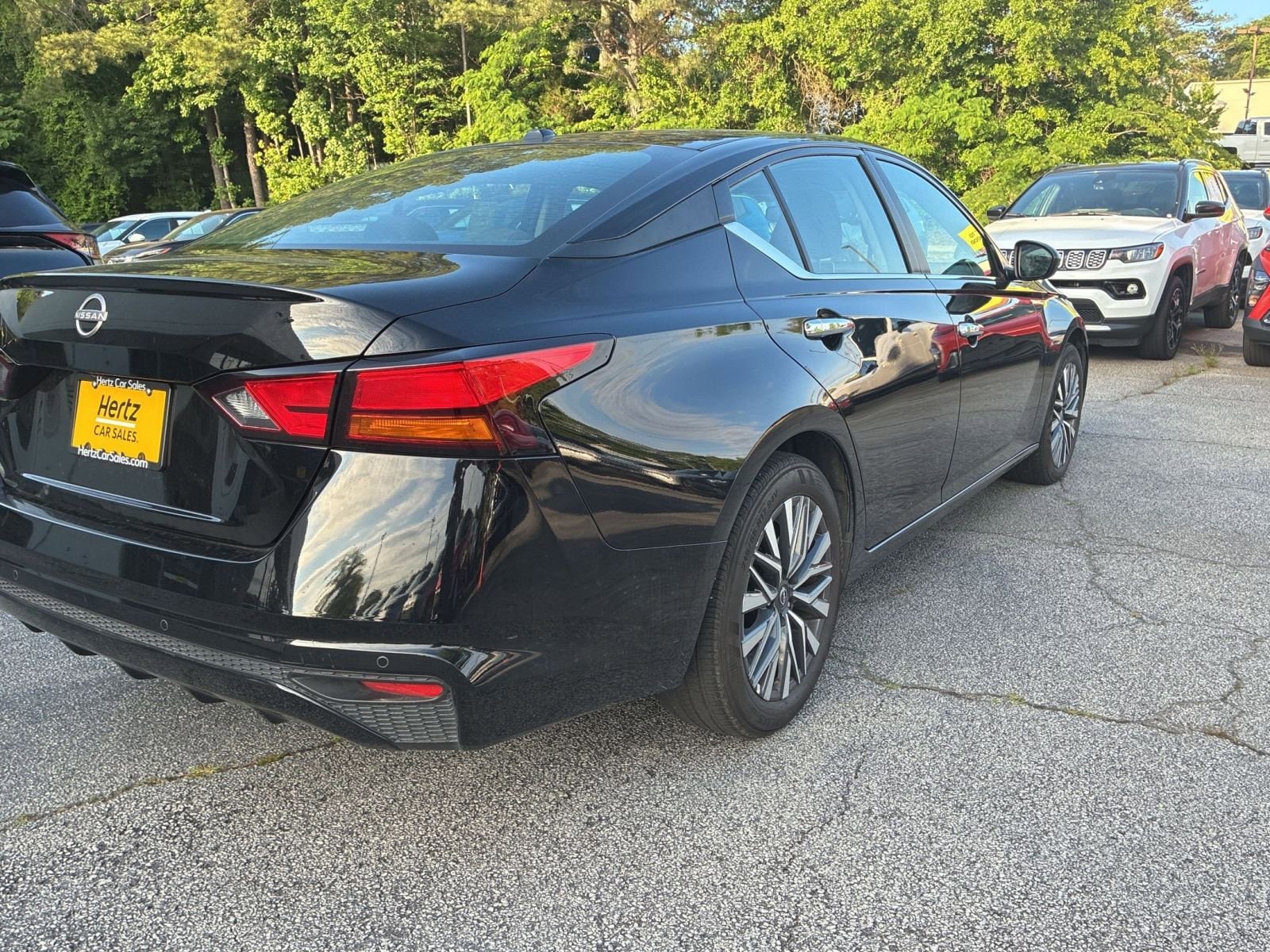 Thumbnail: 2025 Nissan Altima - 7