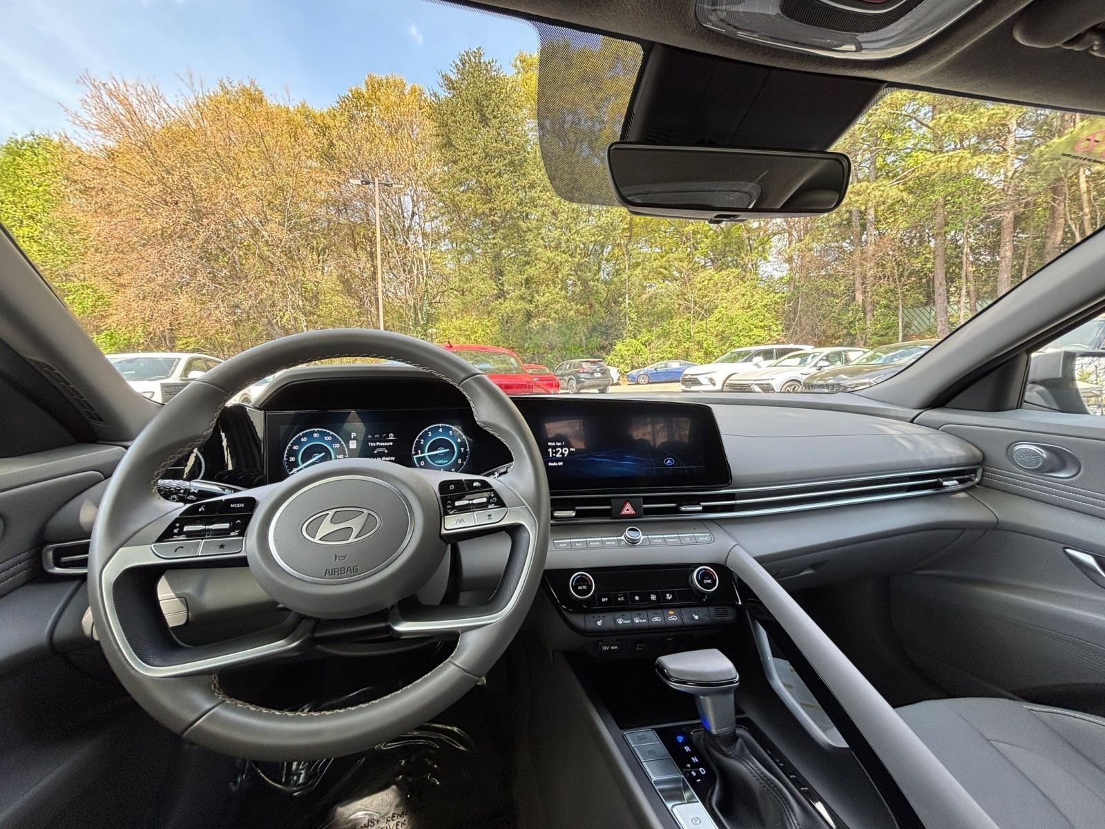 Thumbnail: 2025 Hyundai Elantra - 35