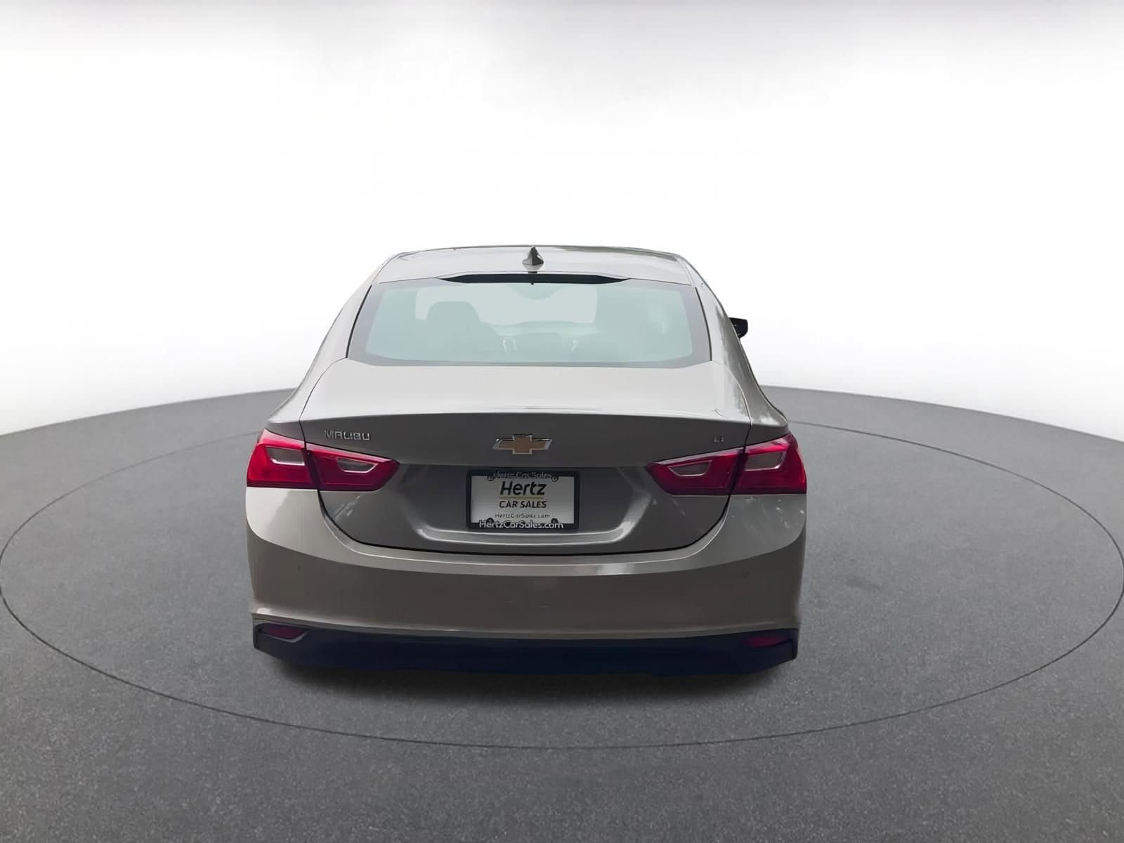 Thumbnail: 2024 Chevrolet Malibu - 12
