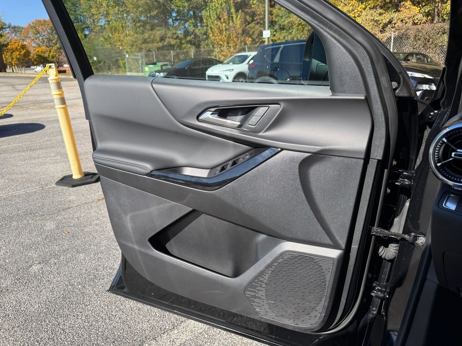 Thumbnail: 2025 Chevrolet Equinox - 20