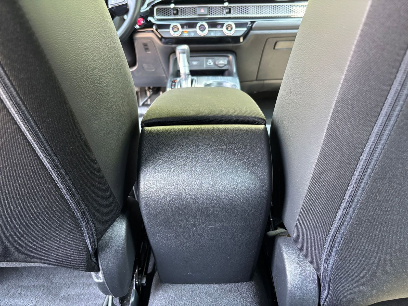 Thumbnail: 2024 Honda Civic - 23