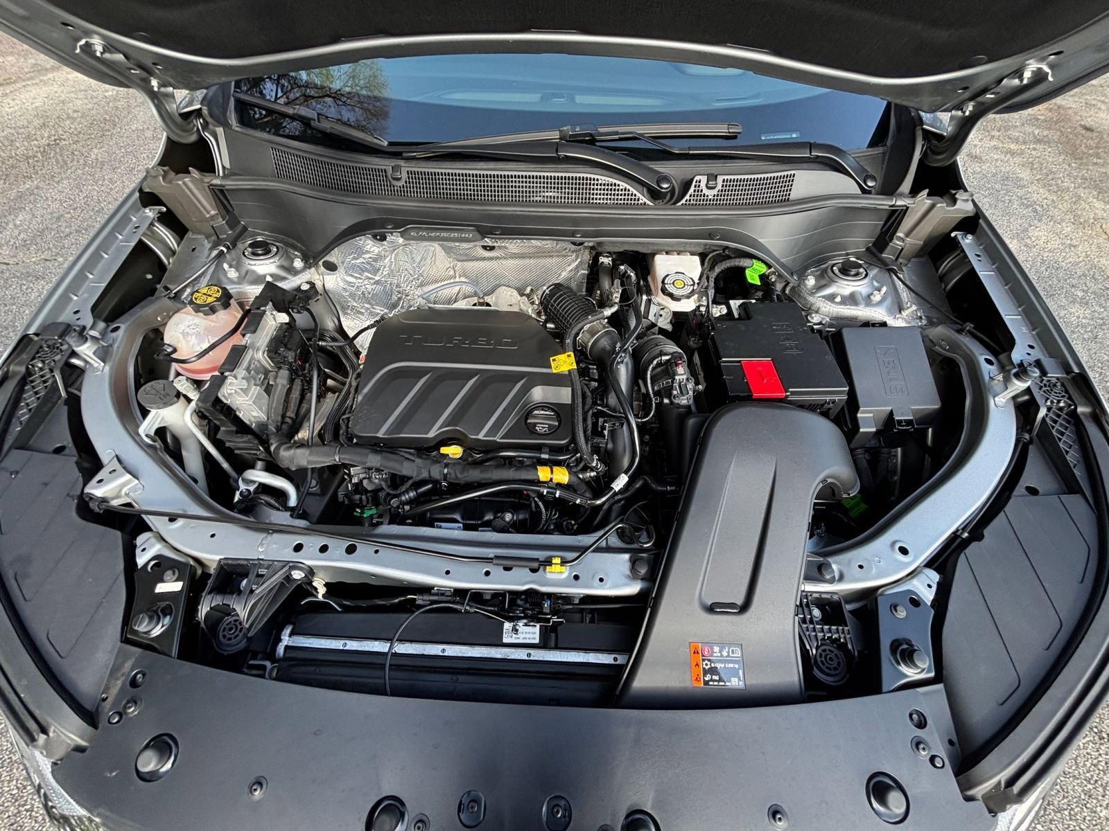 Thumbnail: 2025 Chevrolet Trax - 33