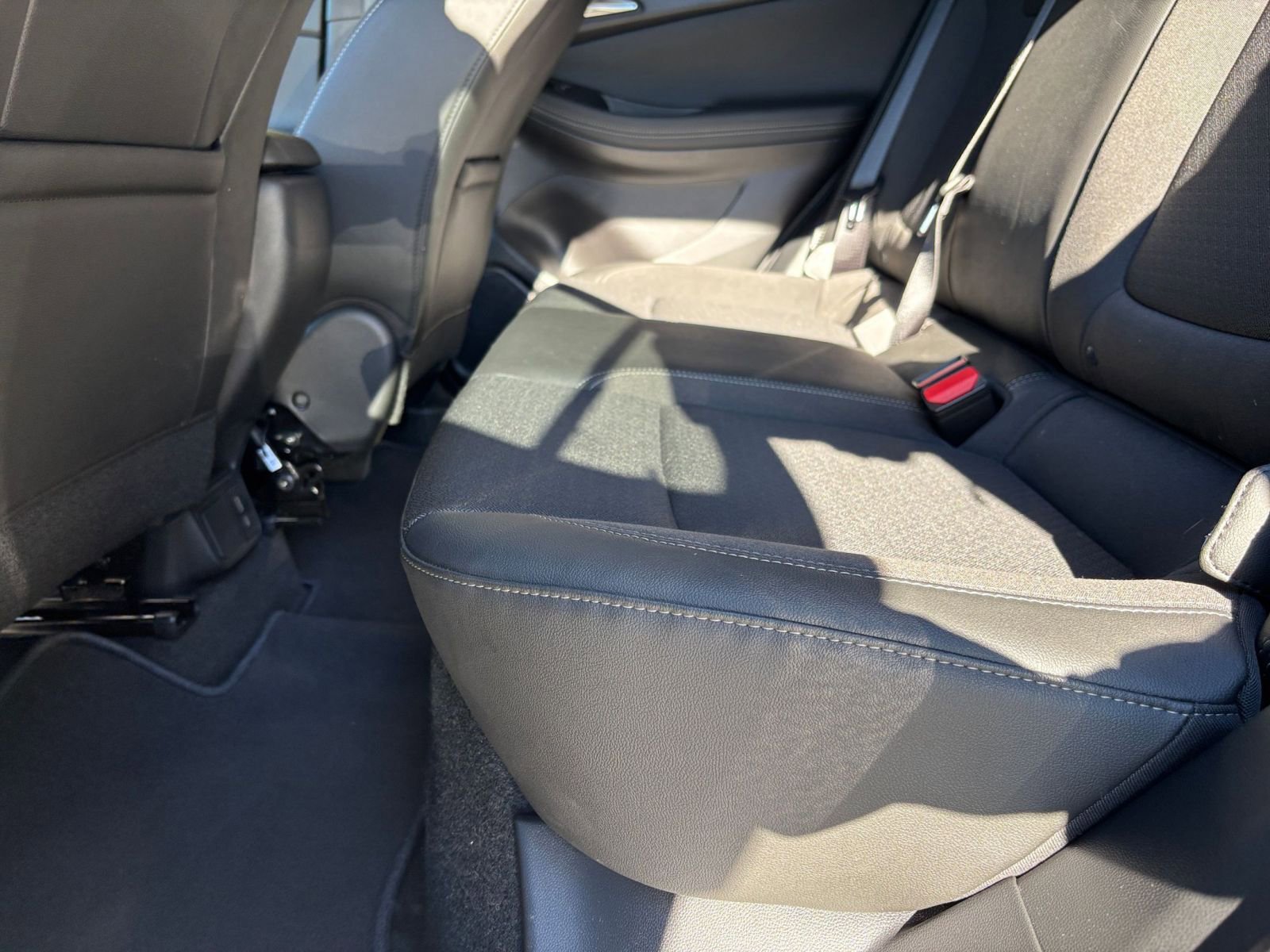 Thumbnail: 2025 Buick Encore GX - 25