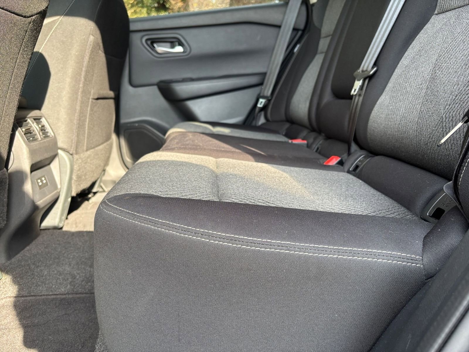 Thumbnail: 2025 Nissan Rogue - 28