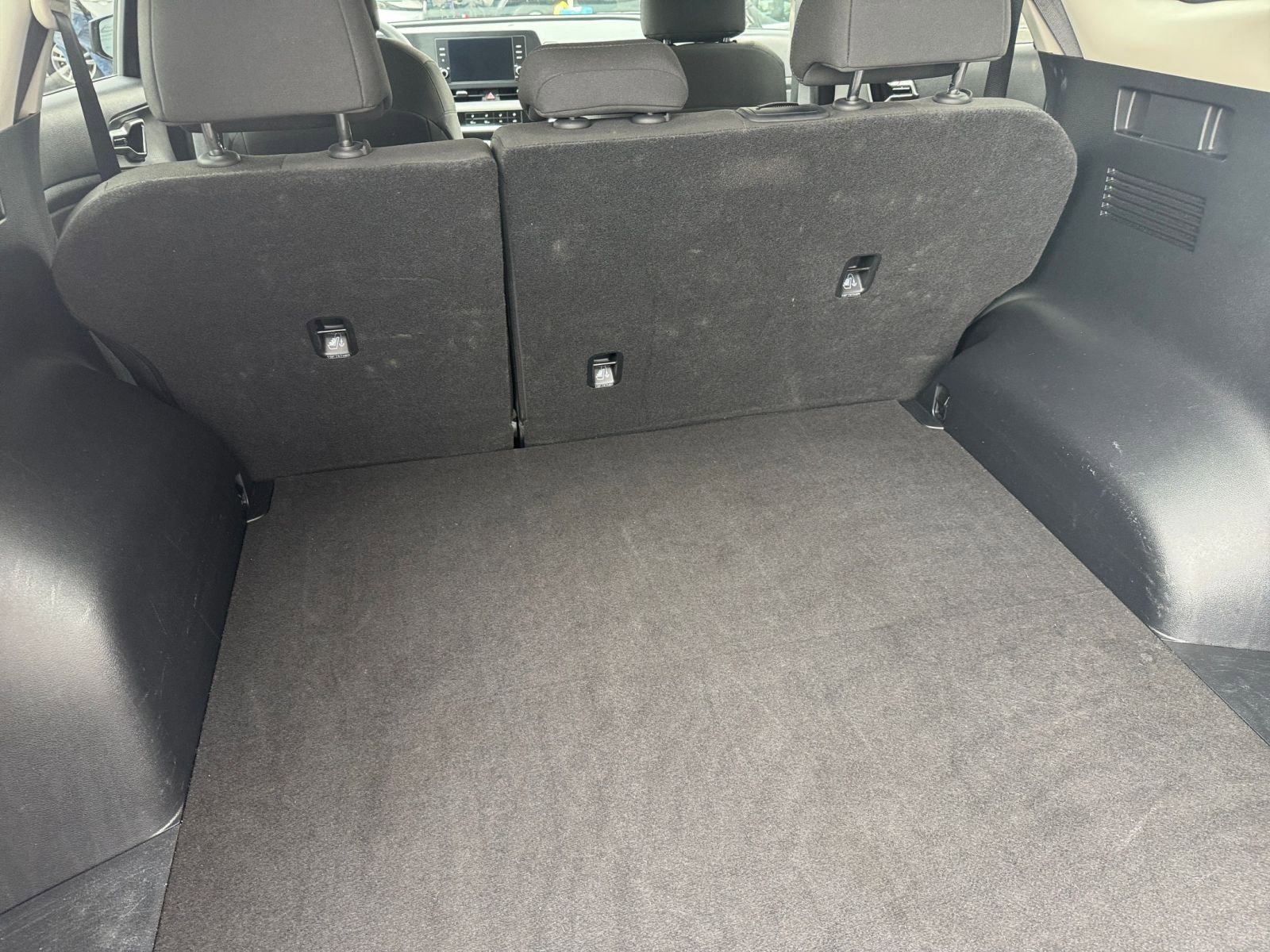 Thumbnail: 2025 Kia Sportage - 33