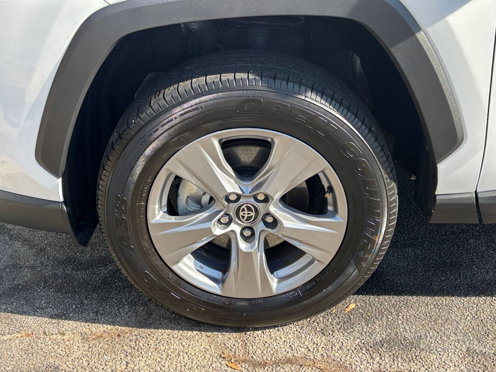 Thumbnail: 2025 Toyota RAV4 - 30