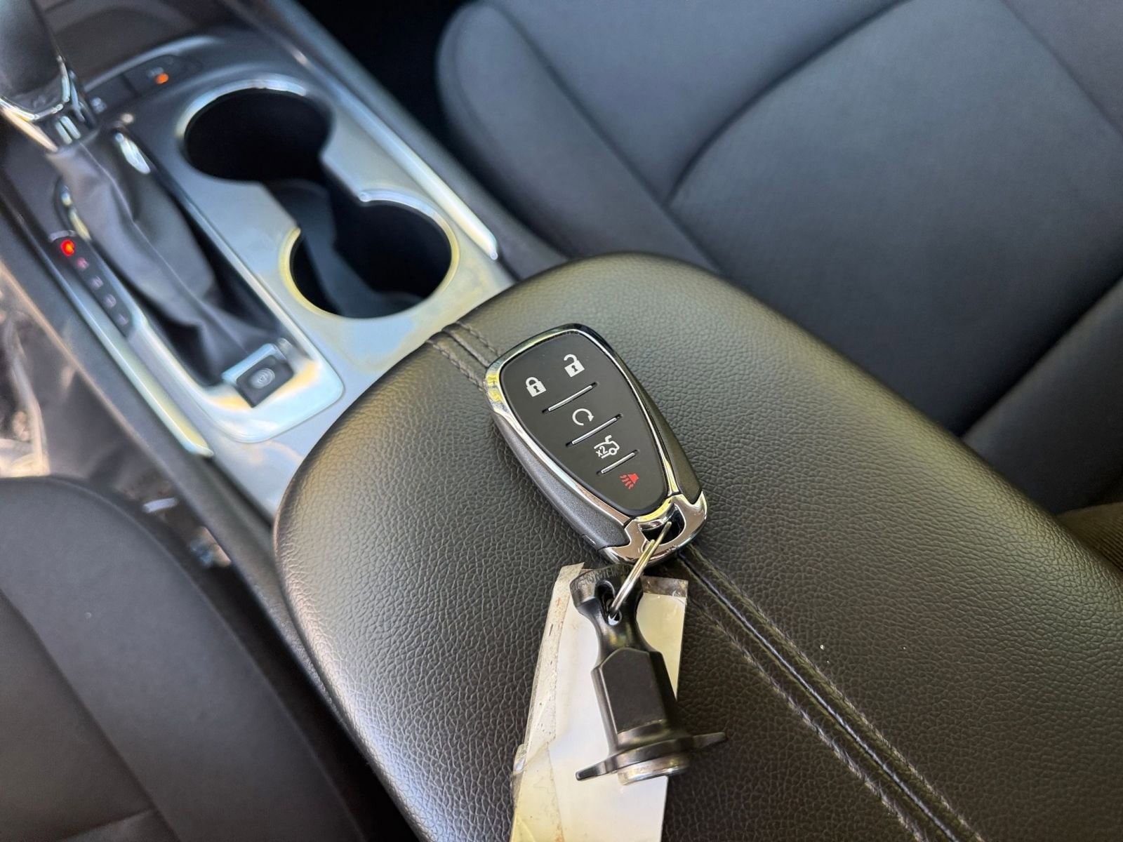 Thumbnail: 2024 Chevrolet Malibu - 22