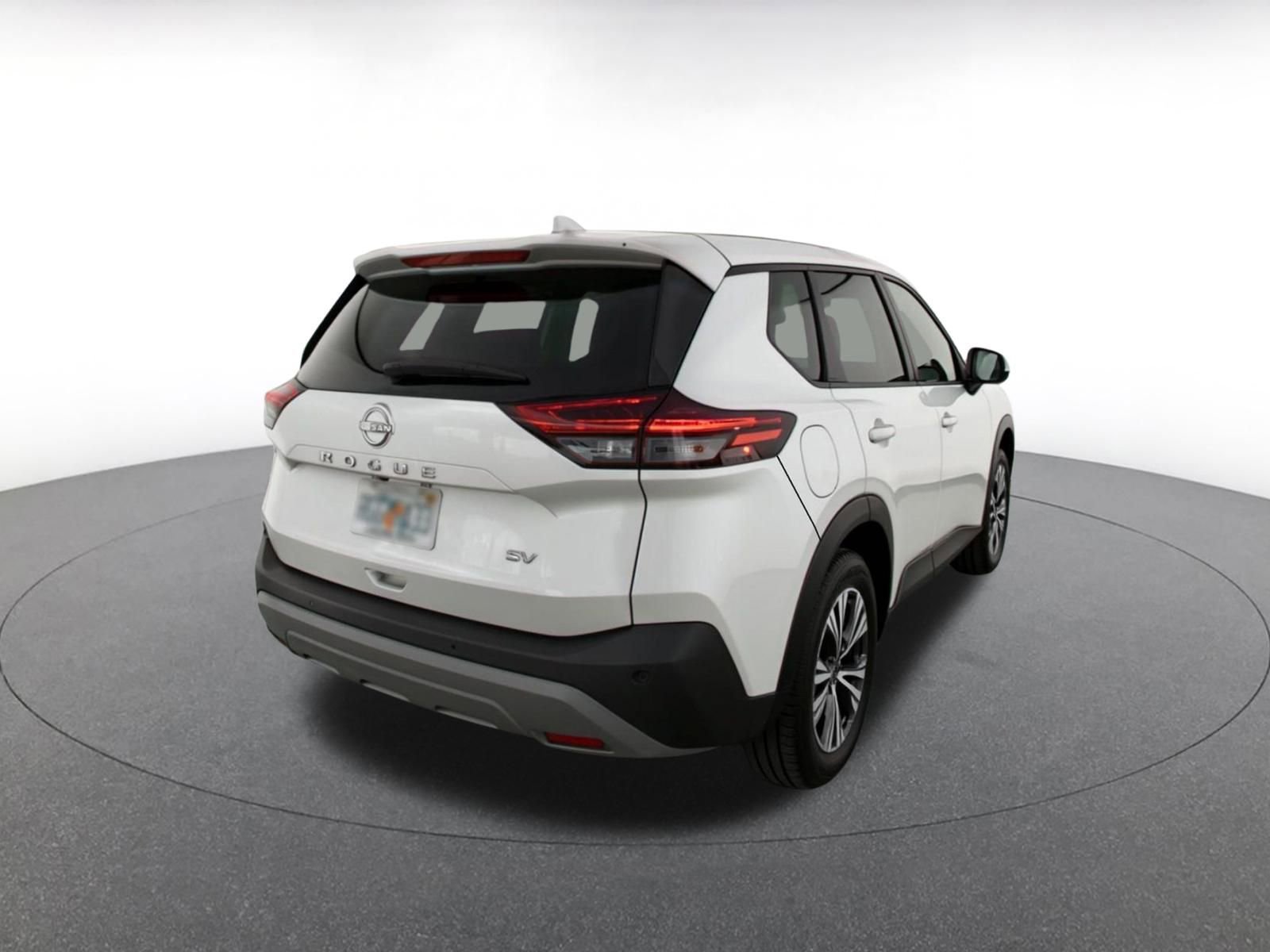 Thumbnail: 2023 Nissan Rogue - 11