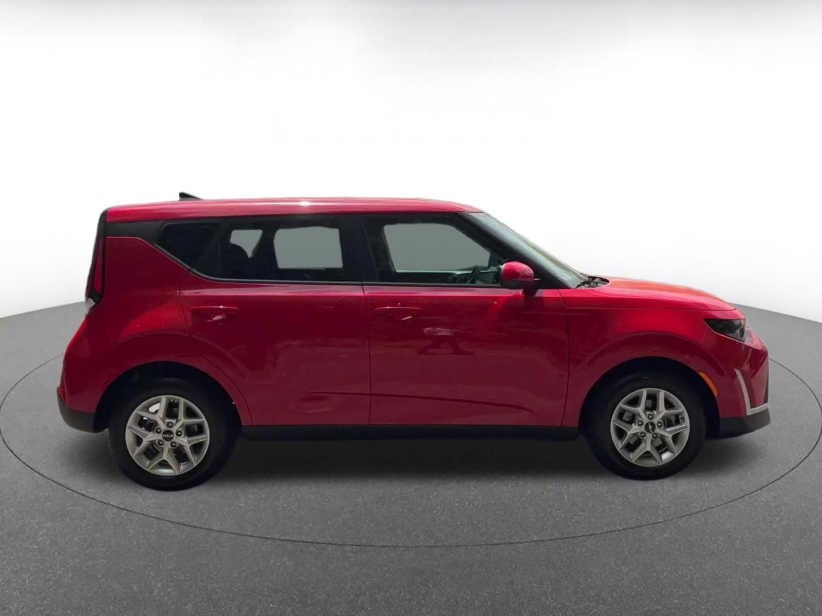 Thumbnail: 2025 Kia Soul - 17