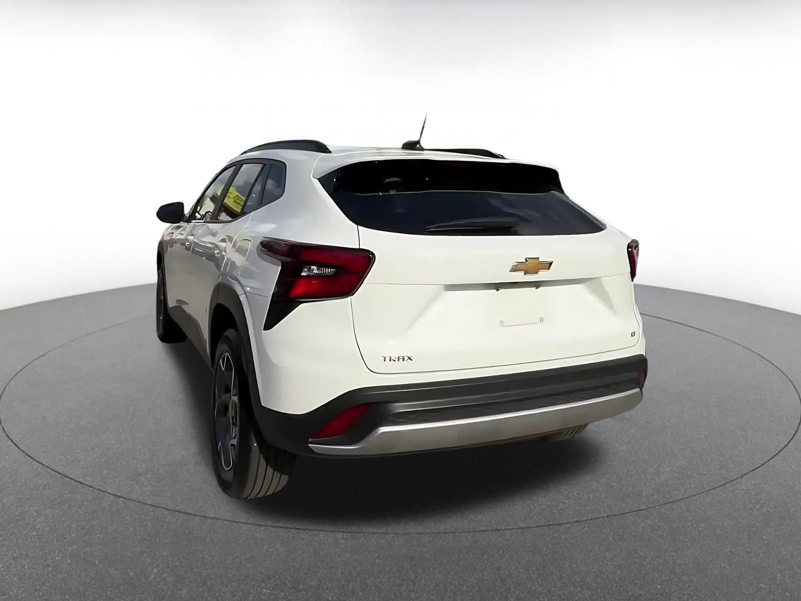 Thumbnail: 2025 Chevrolet Trax - 11