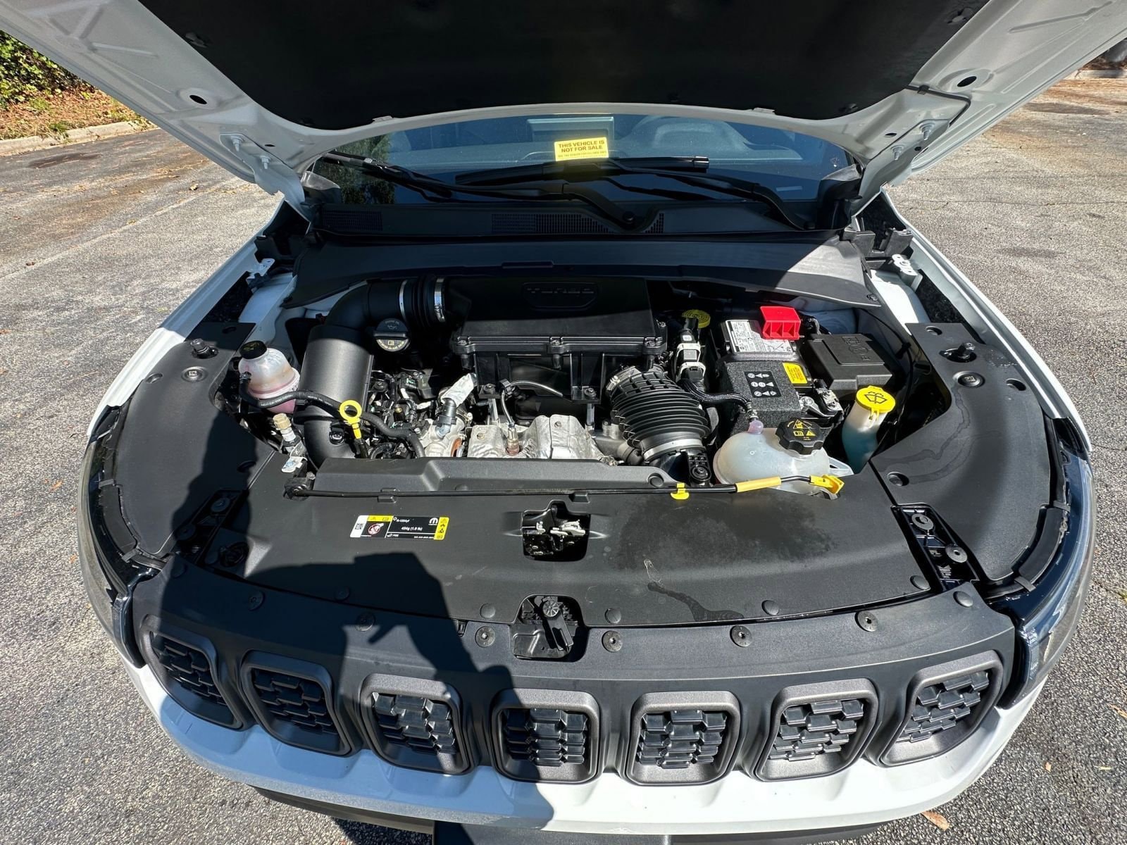 Thumbnail: 2025 Jeep Compass - 32