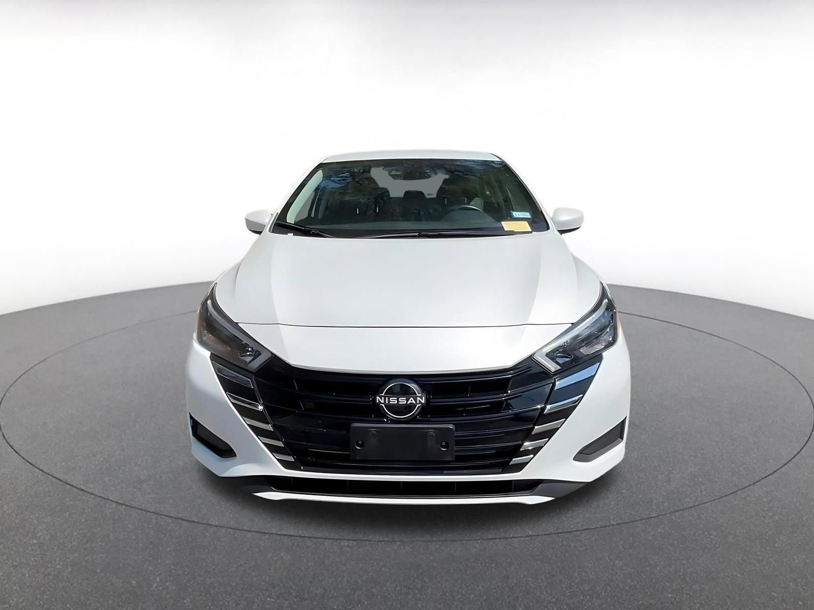 Thumbnail: 2025 Nissan Versa - 4