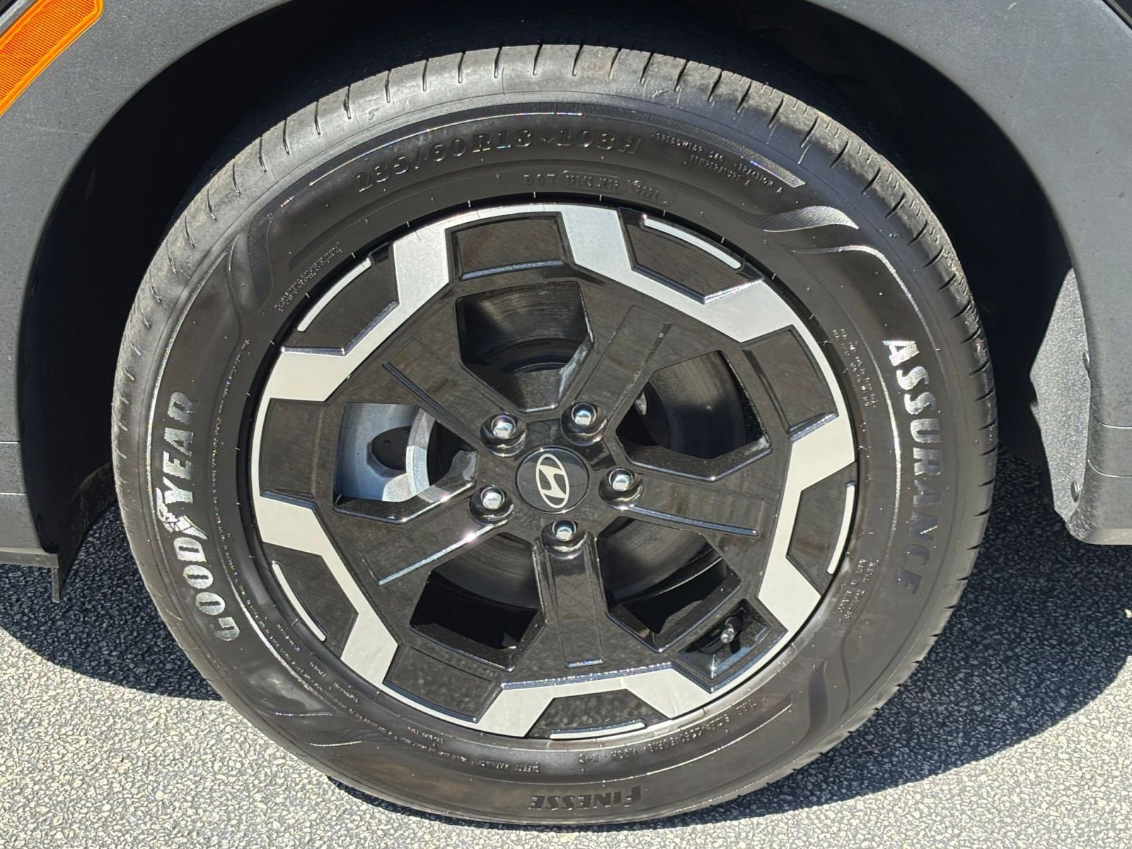 Thumbnail: 2025 Hyundai Santa Fe - 33