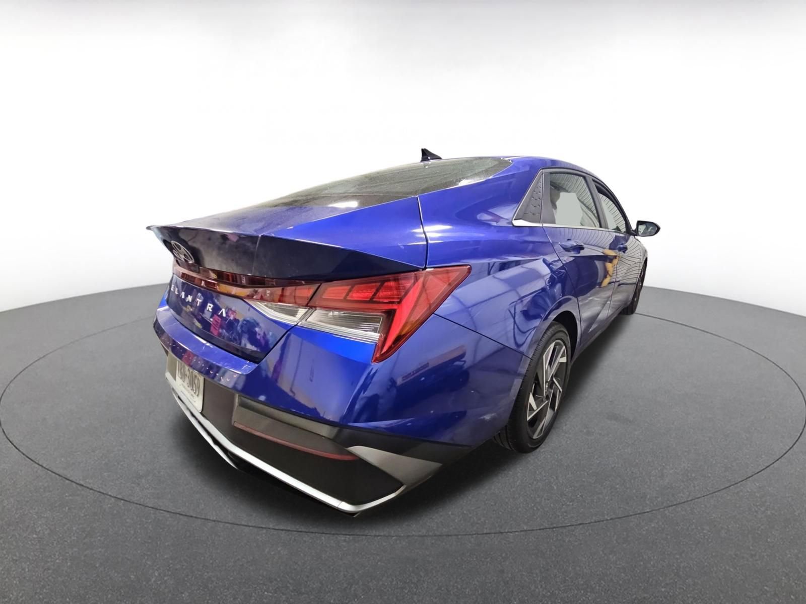 Thumbnail: 2025 Hyundai Elantra - 7