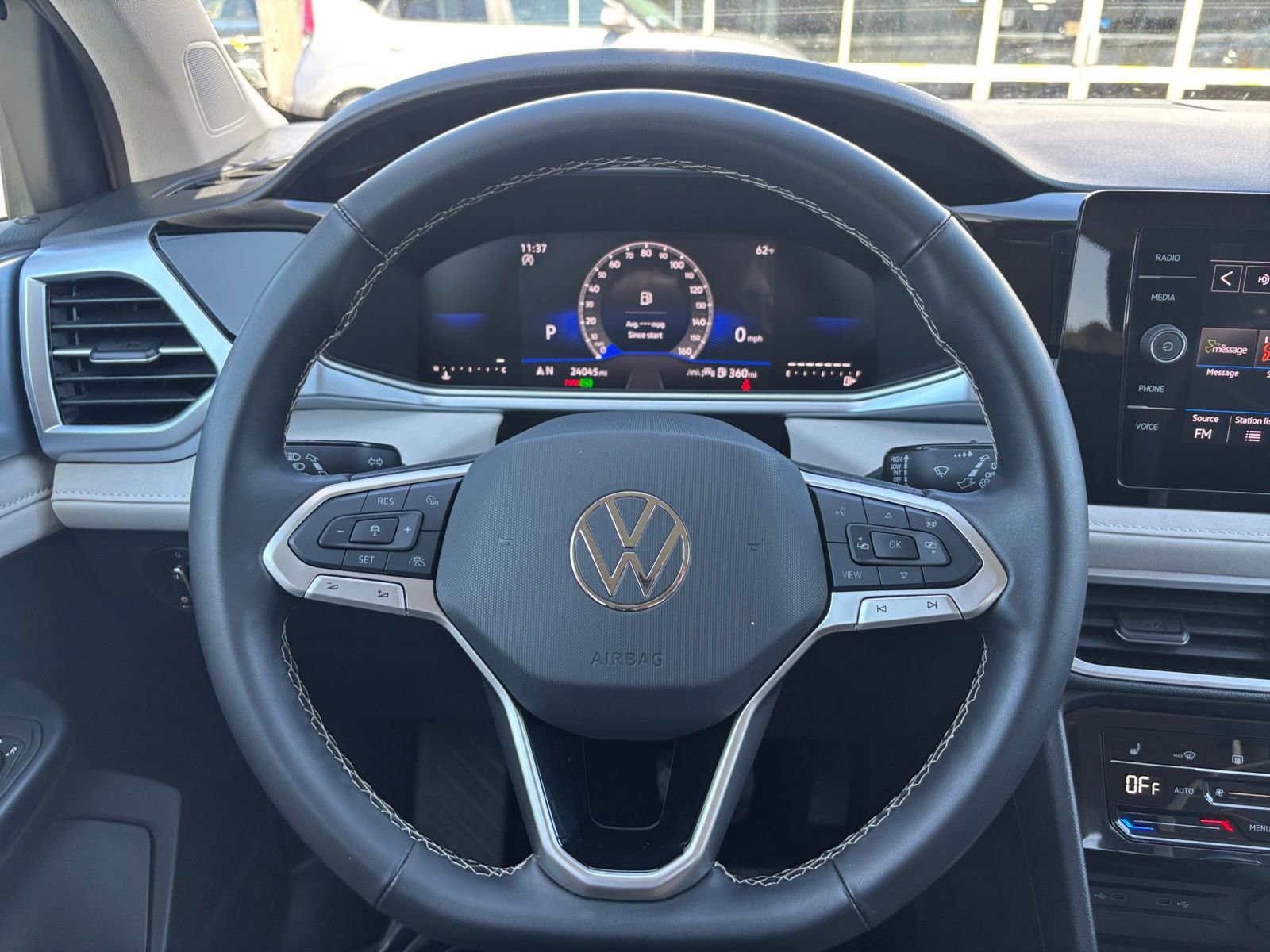 Thumbnail: 2025 Volkswagen Taos - 29