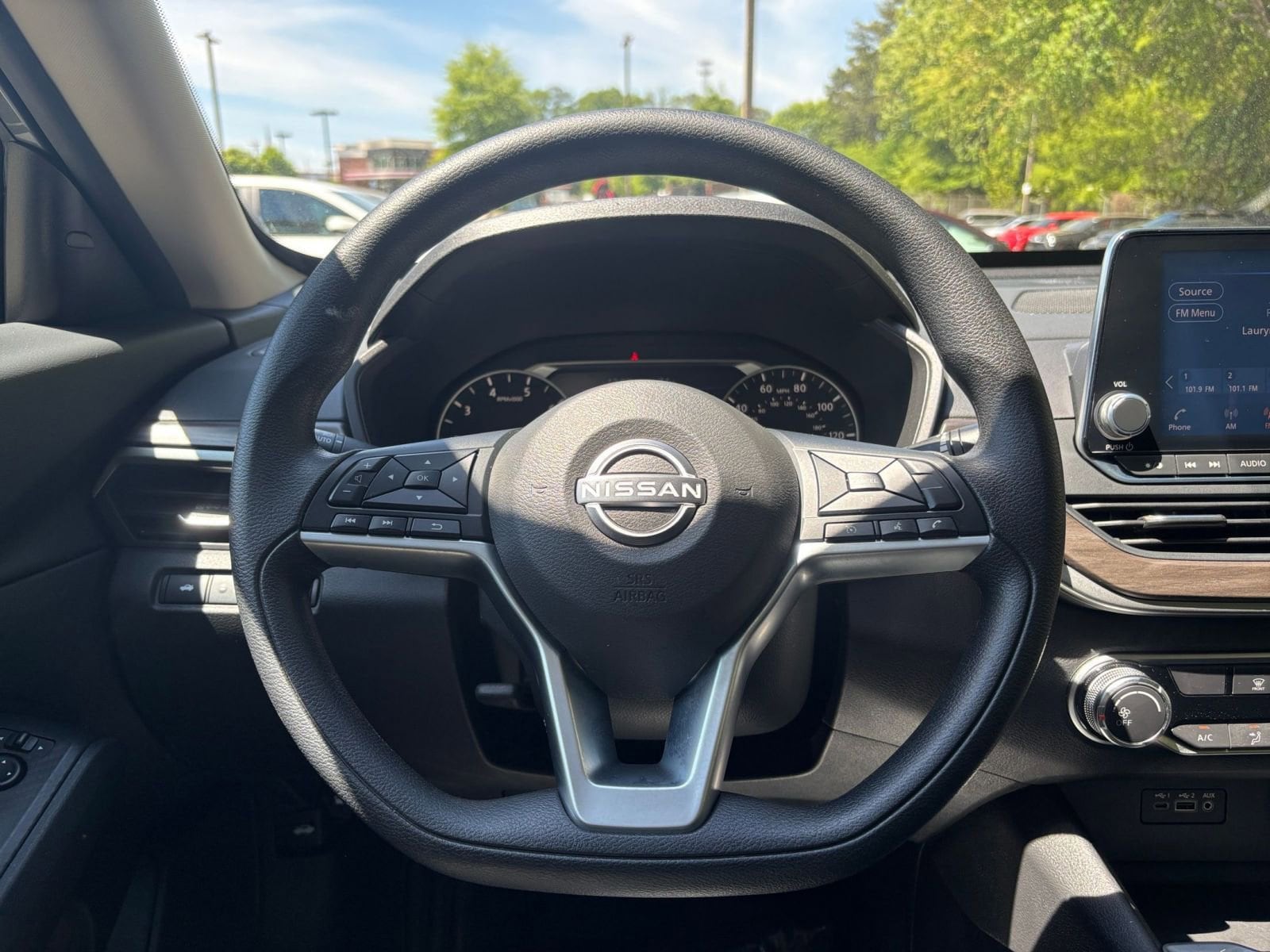 Thumbnail: 2025 Nissan Altima - 29