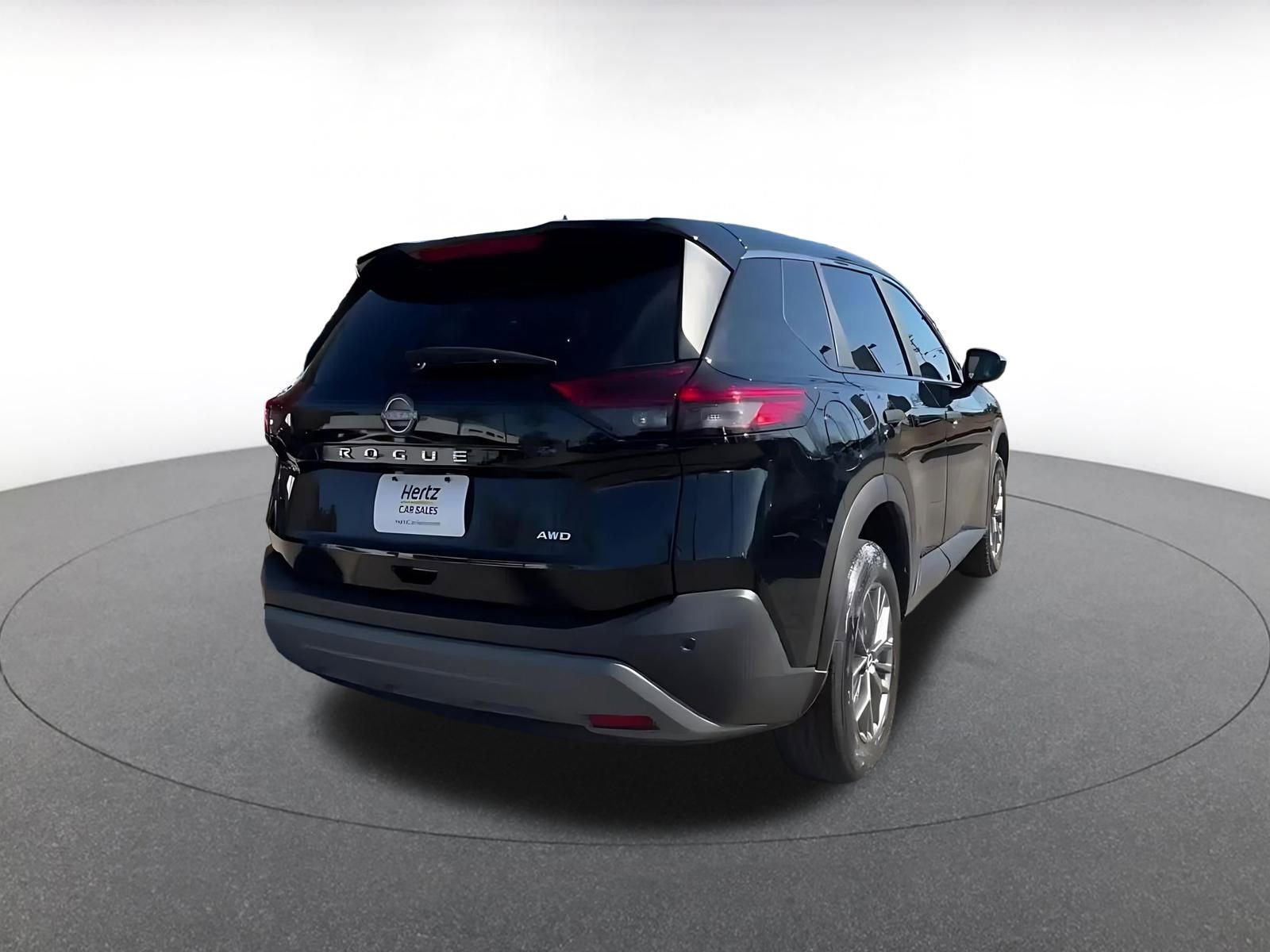 Thumbnail: 2023 Nissan Rogue - 14