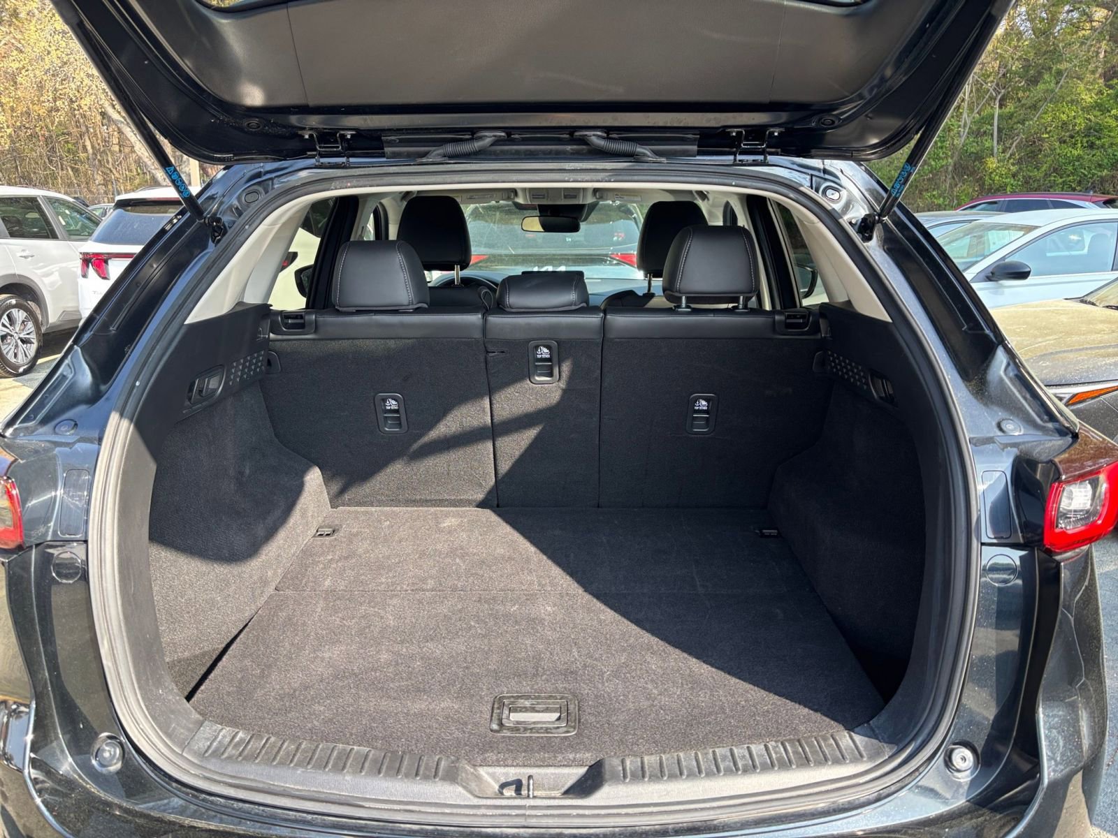 Thumbnail: 2025 Mazda CX-5 - 31