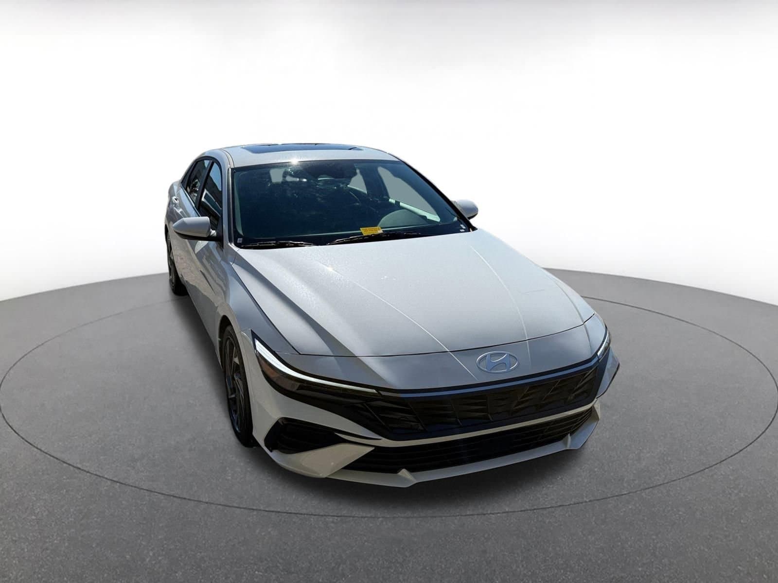 Thumbnail: 2025 Hyundai Elantra - 2