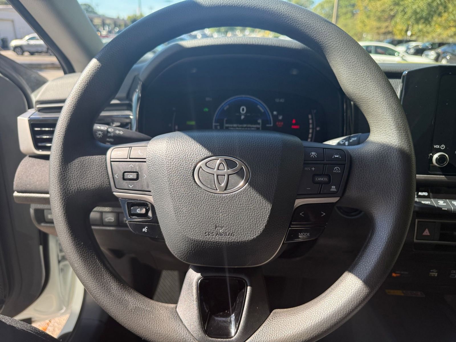 Thumbnail: 2025 Toyota Camry - 29