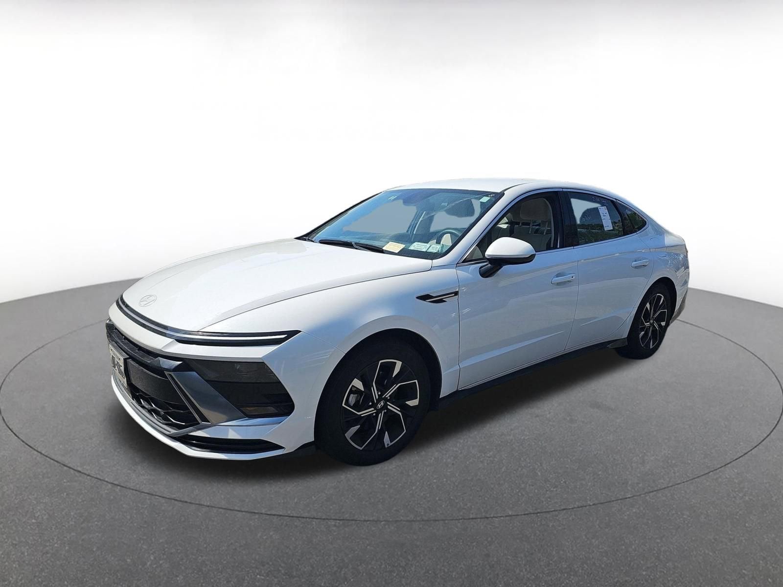 Thumbnail: 2025 Hyundai Sonata - 3