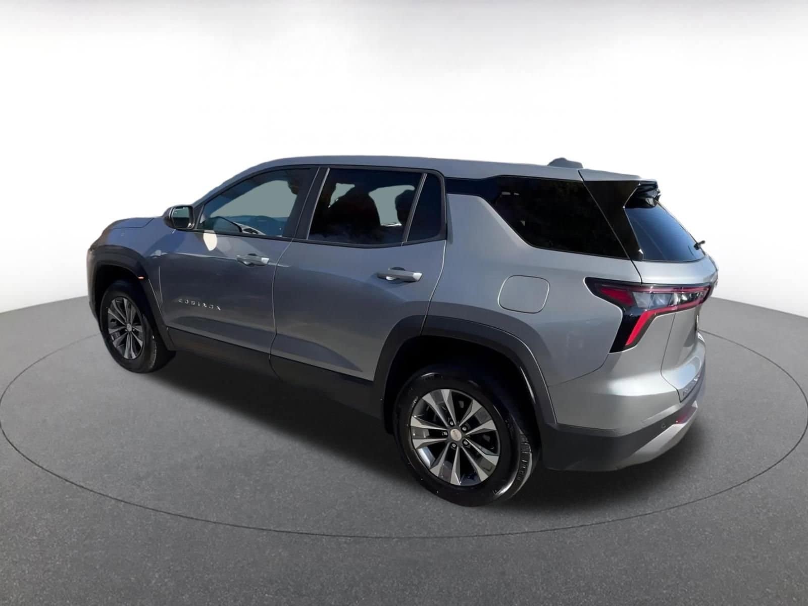 Thumbnail: 2025 Chevrolet Equinox - 10