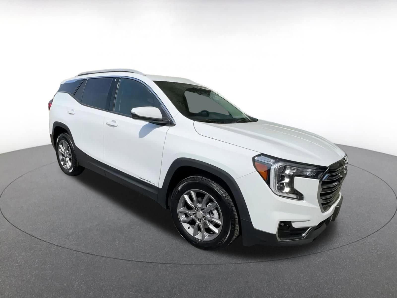 Thumbnail: 2024 GMC Terrain - 2