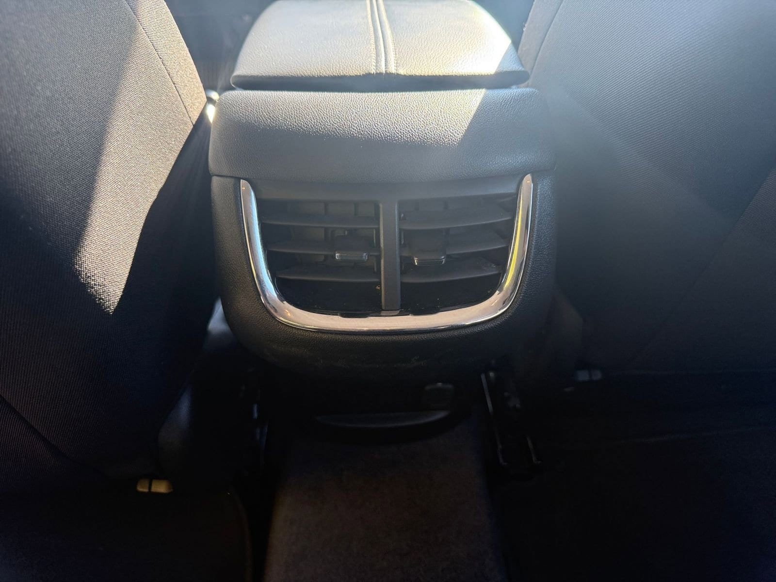 Thumbnail: 2024 Chevrolet Malibu - 24