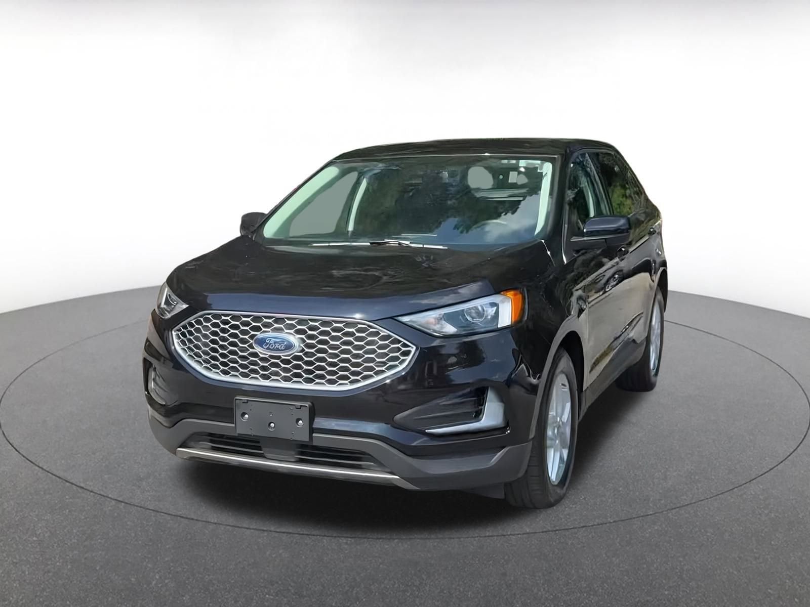 Thumbnail: 2024 Ford Edge - 6