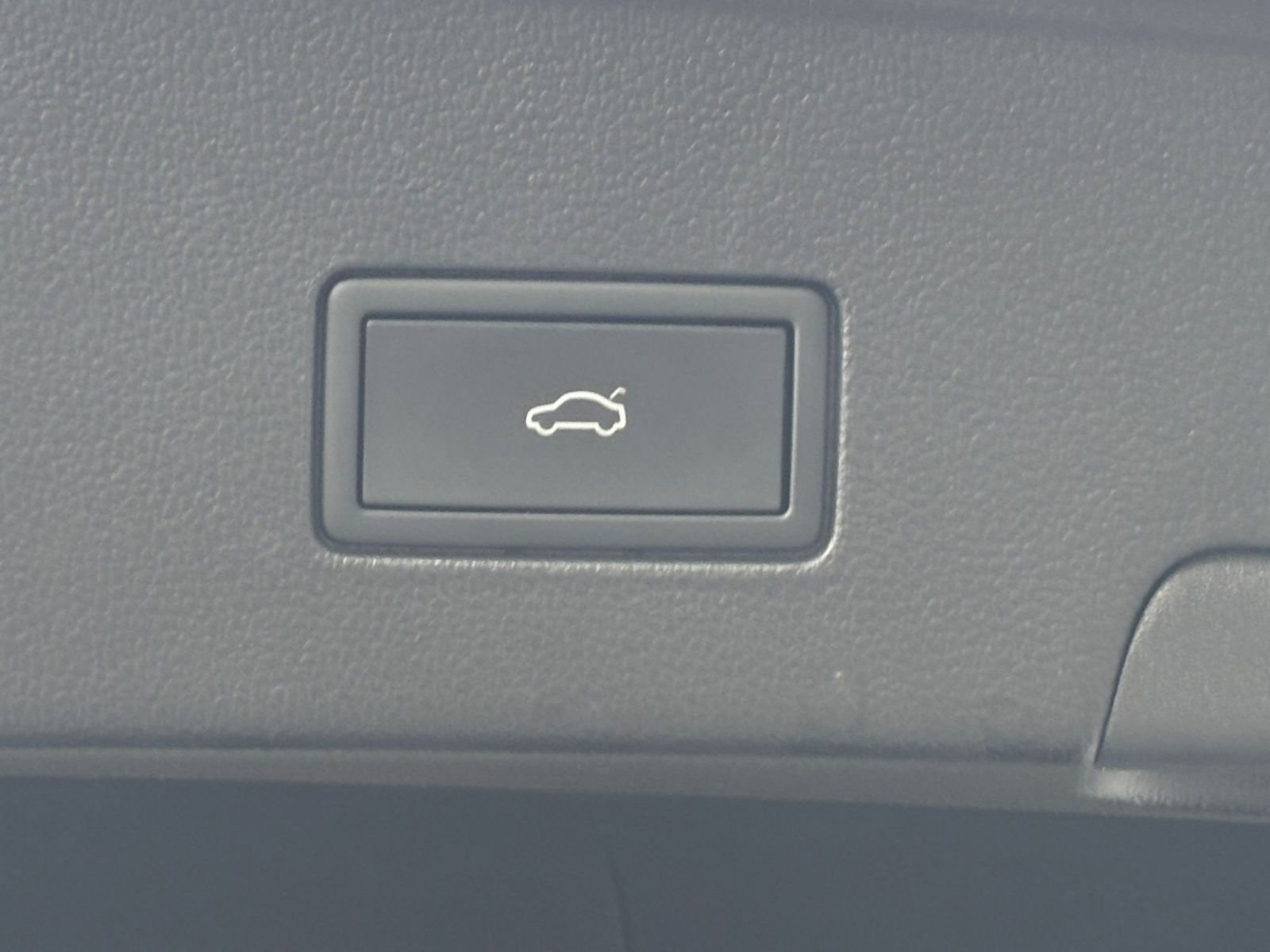 Thumbnail: 2025 Volkswagen Atlas - 23