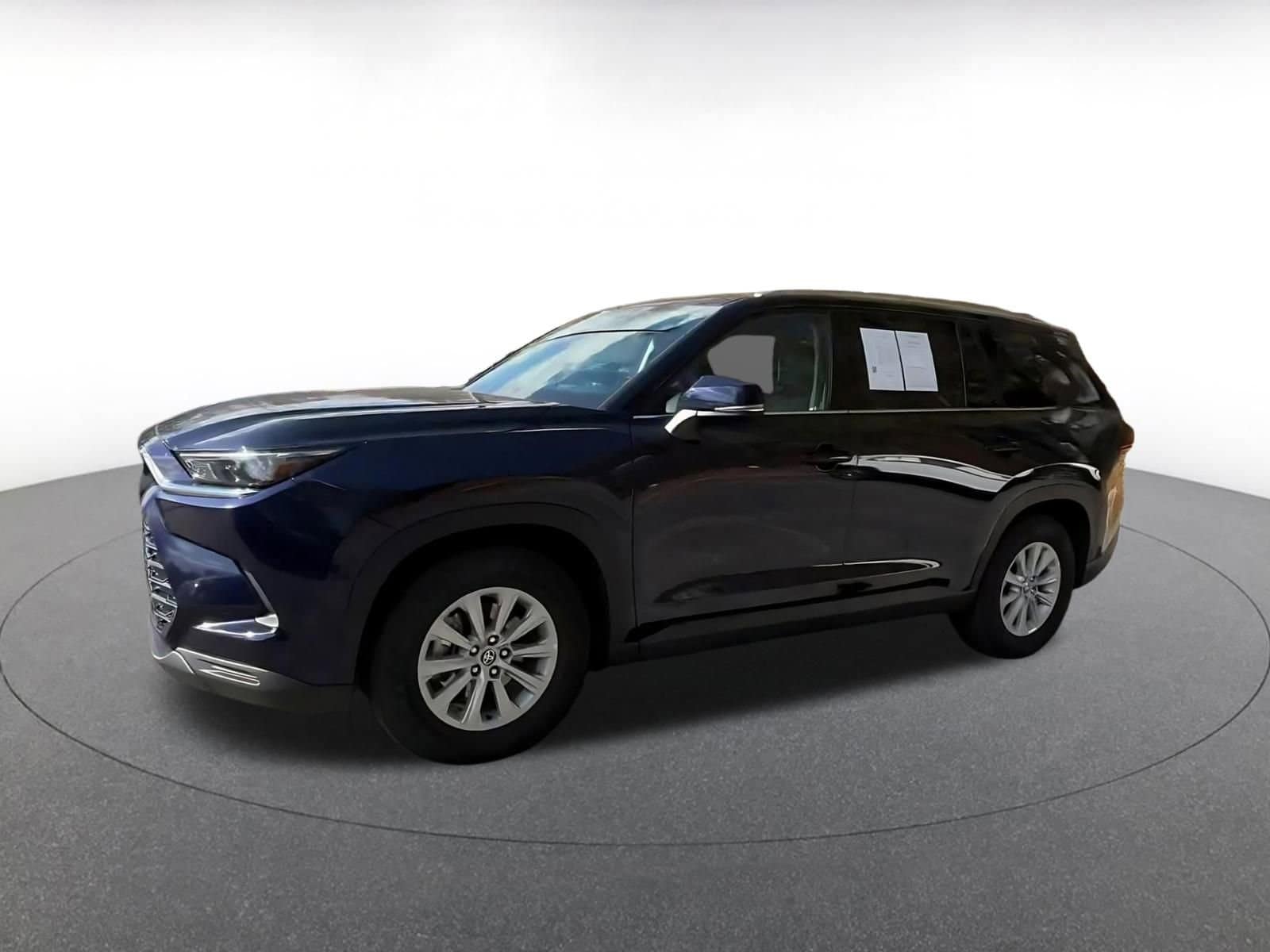 Thumbnail: 2025 Toyota Grand Highlander - 8