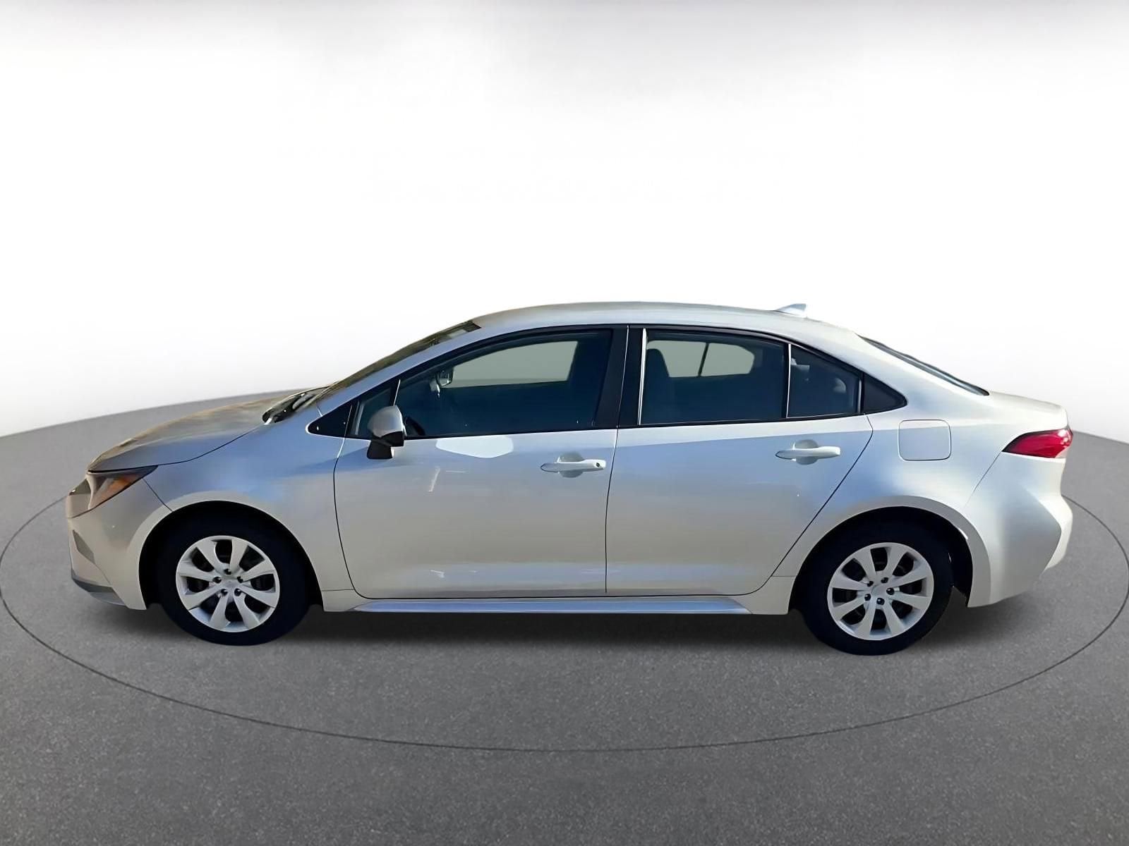 Thumbnail: 2025 Toyota Corolla - 9