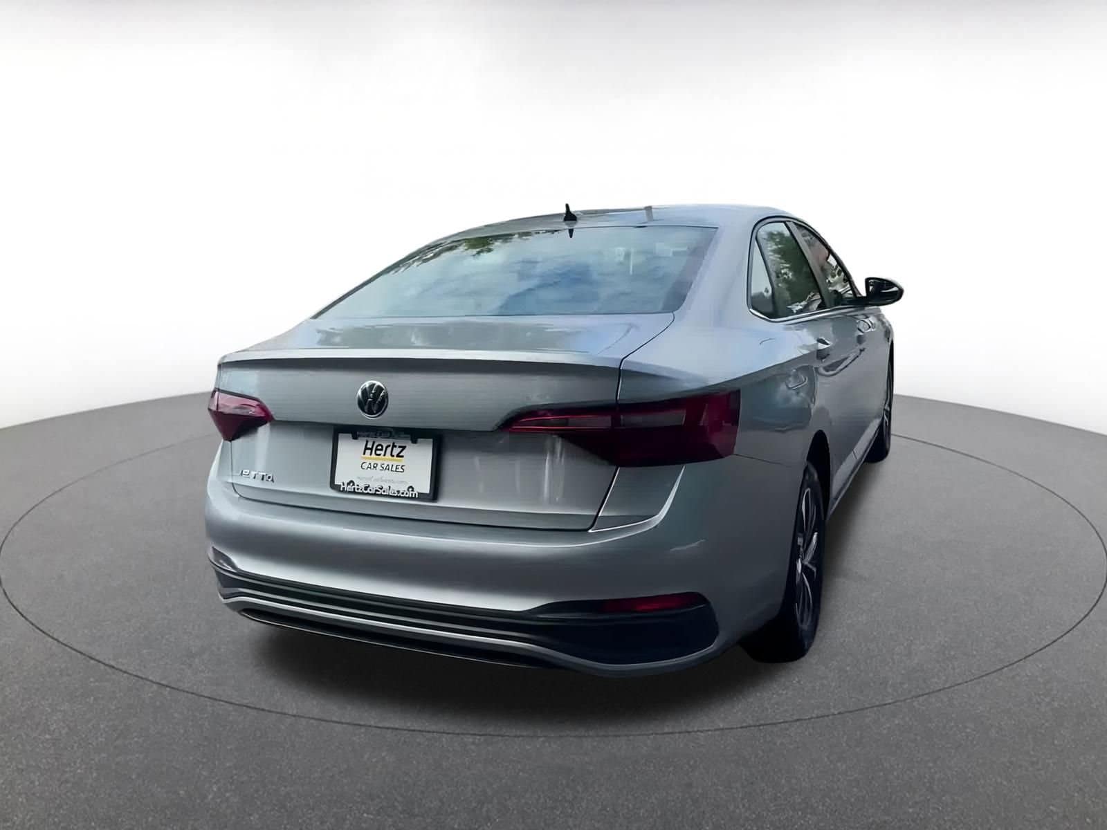 Thumbnail: 2024 Volkswagen Jetta - 15
