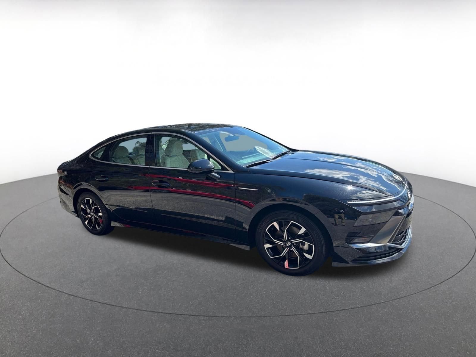 Thumbnail: 2025 Hyundai Sonata - 1
