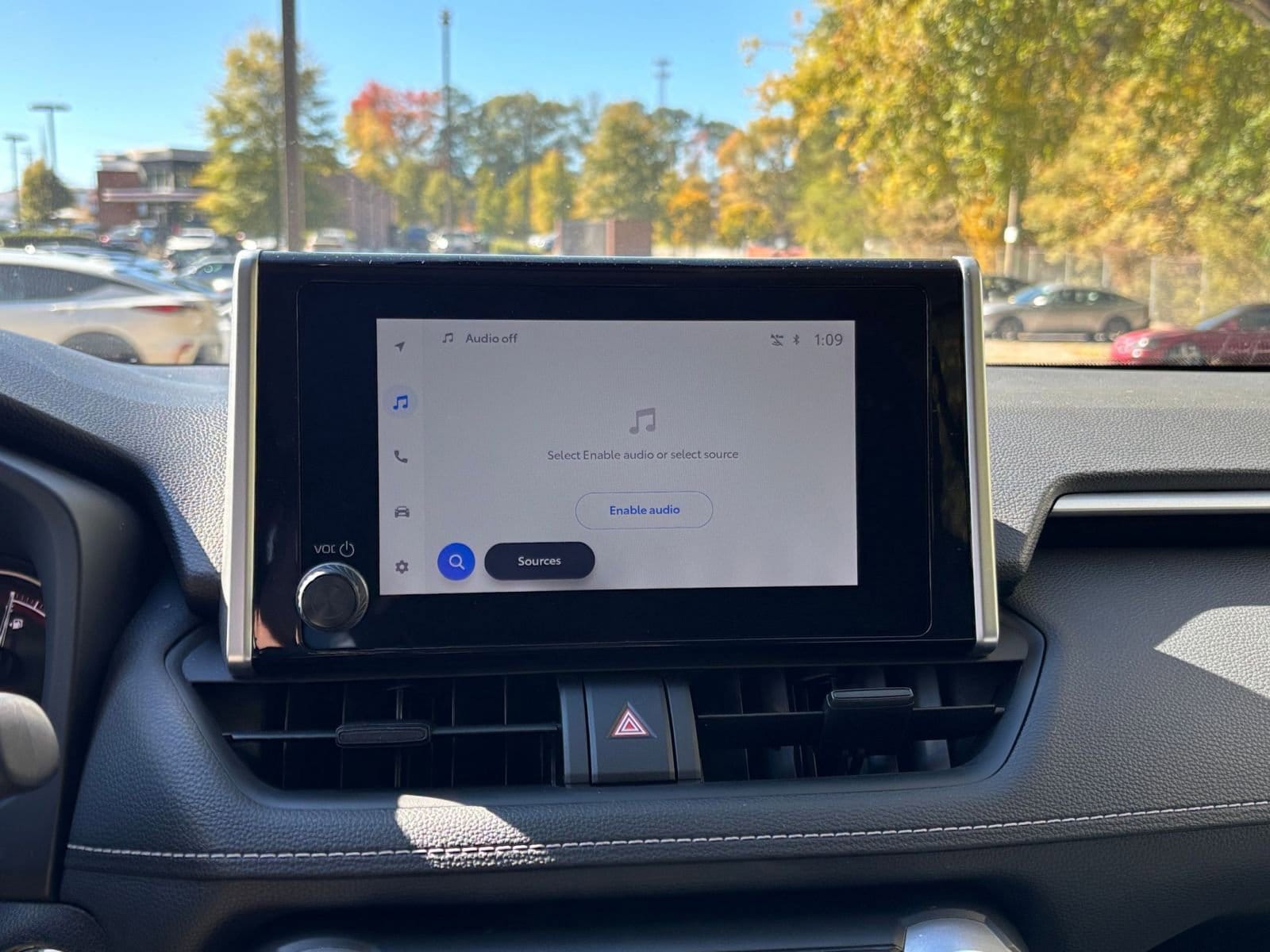 Thumbnail: 2025 Toyota RAV4 - 18