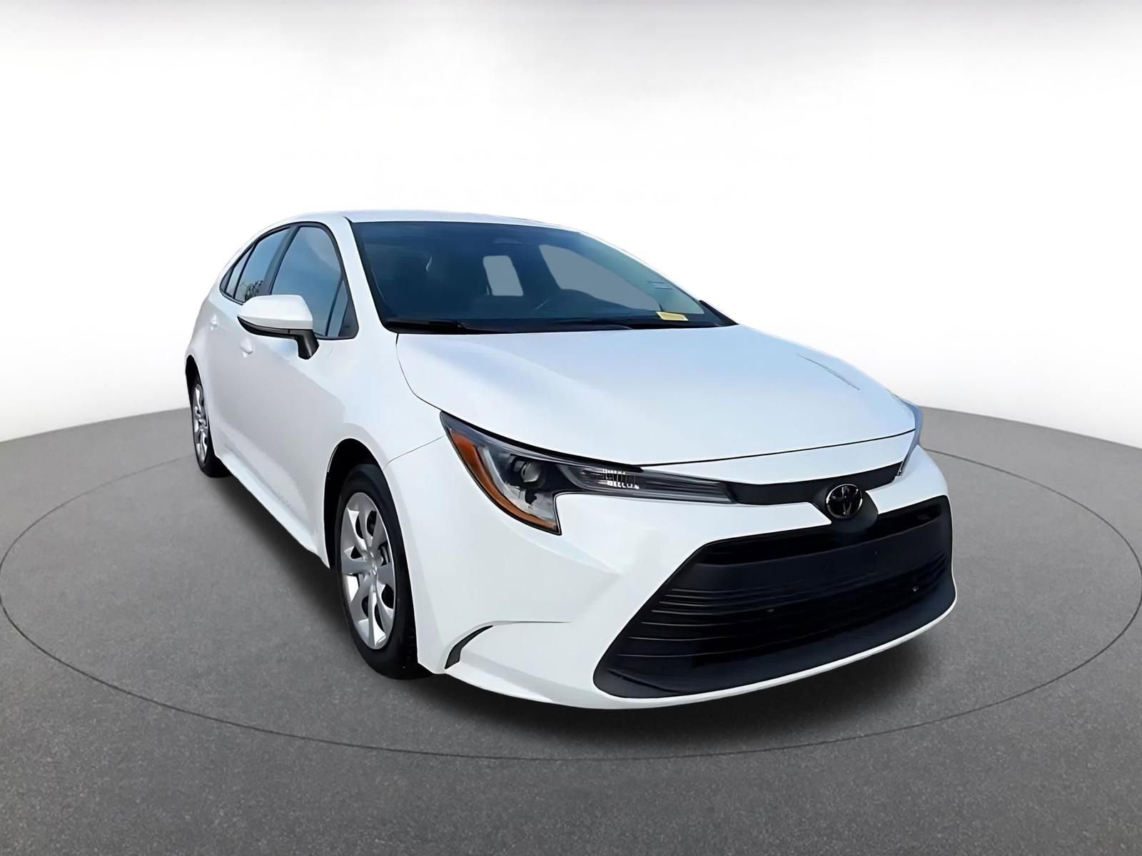 Thumbnail: 2025 Toyota Corolla - 3