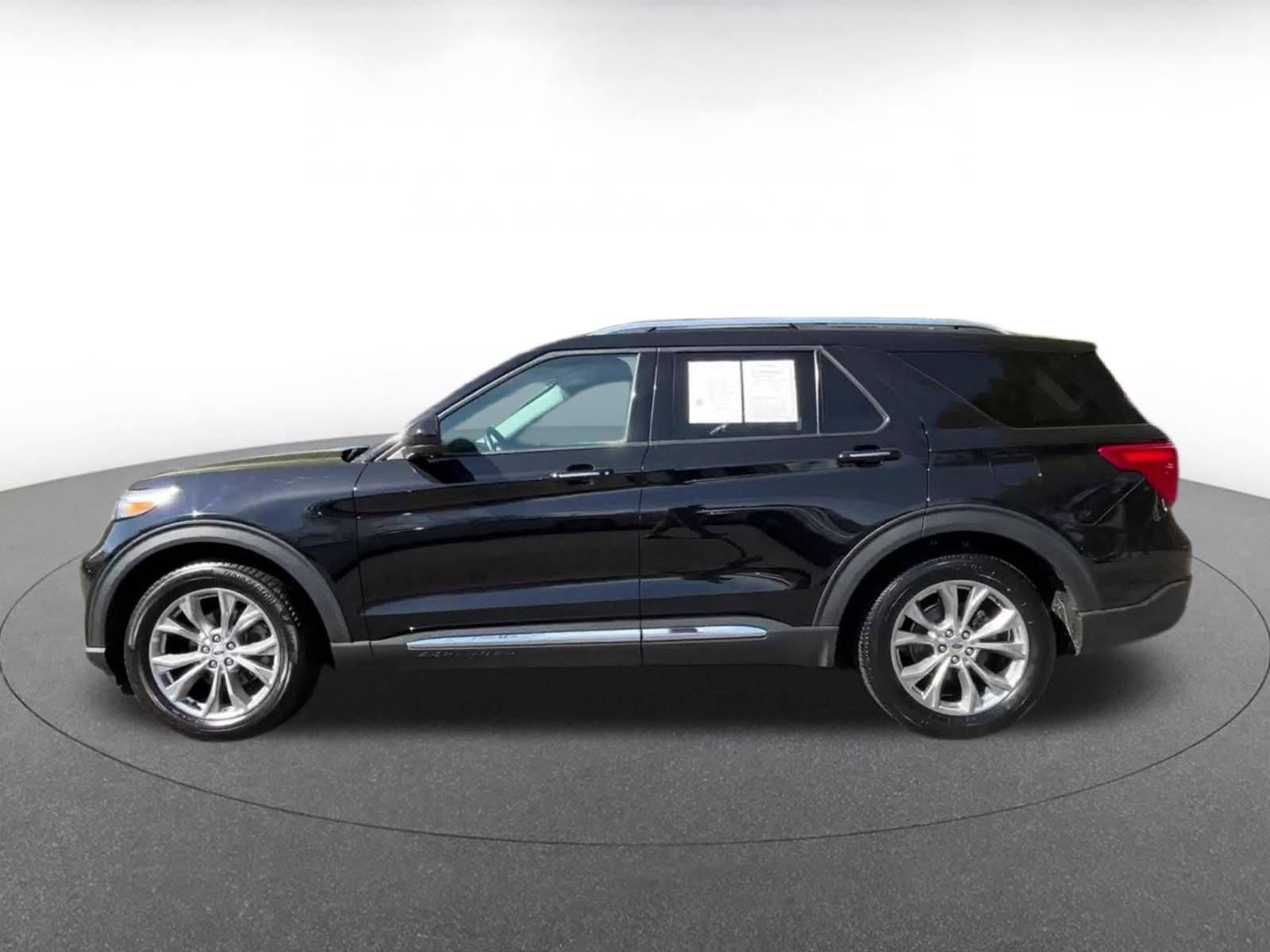 Thumbnail: 2024 Ford Explorer - 9