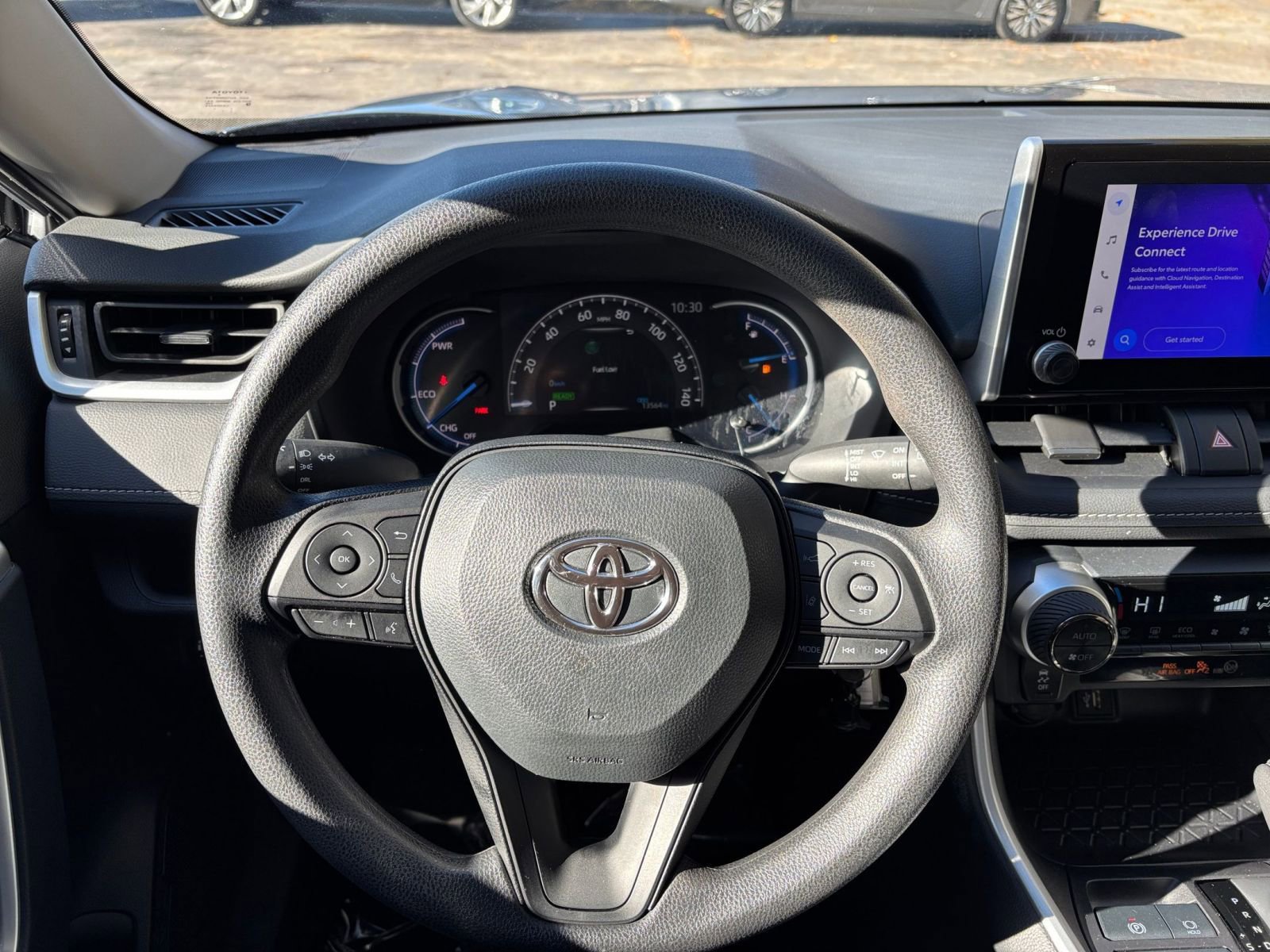 Thumbnail: 2025 Toyota RAV4 - 28