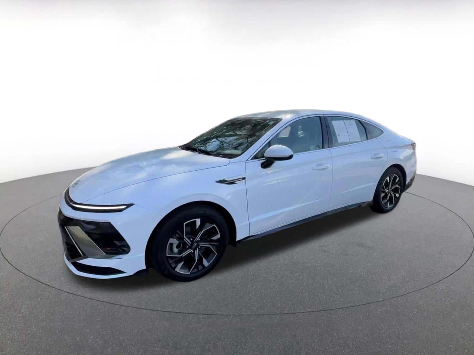 Thumbnail: 2025 Hyundai Sonata - 8