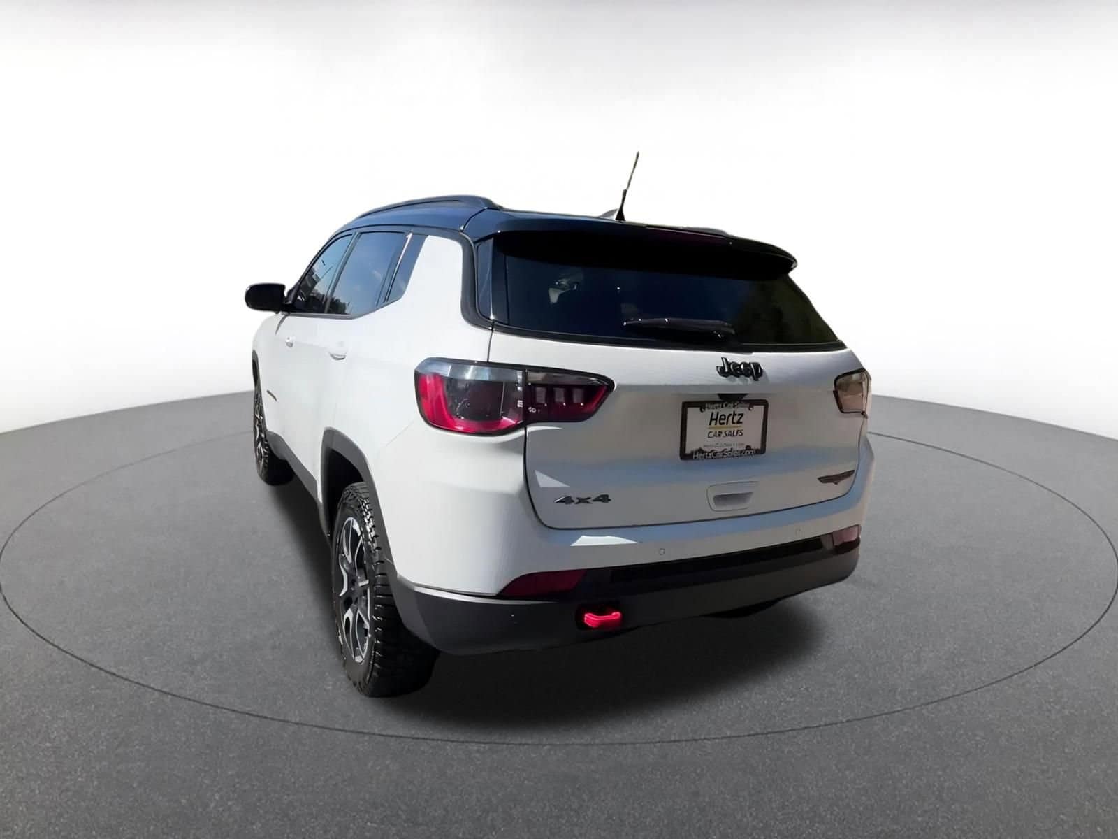 Thumbnail: 2025 Jeep Compass - 11