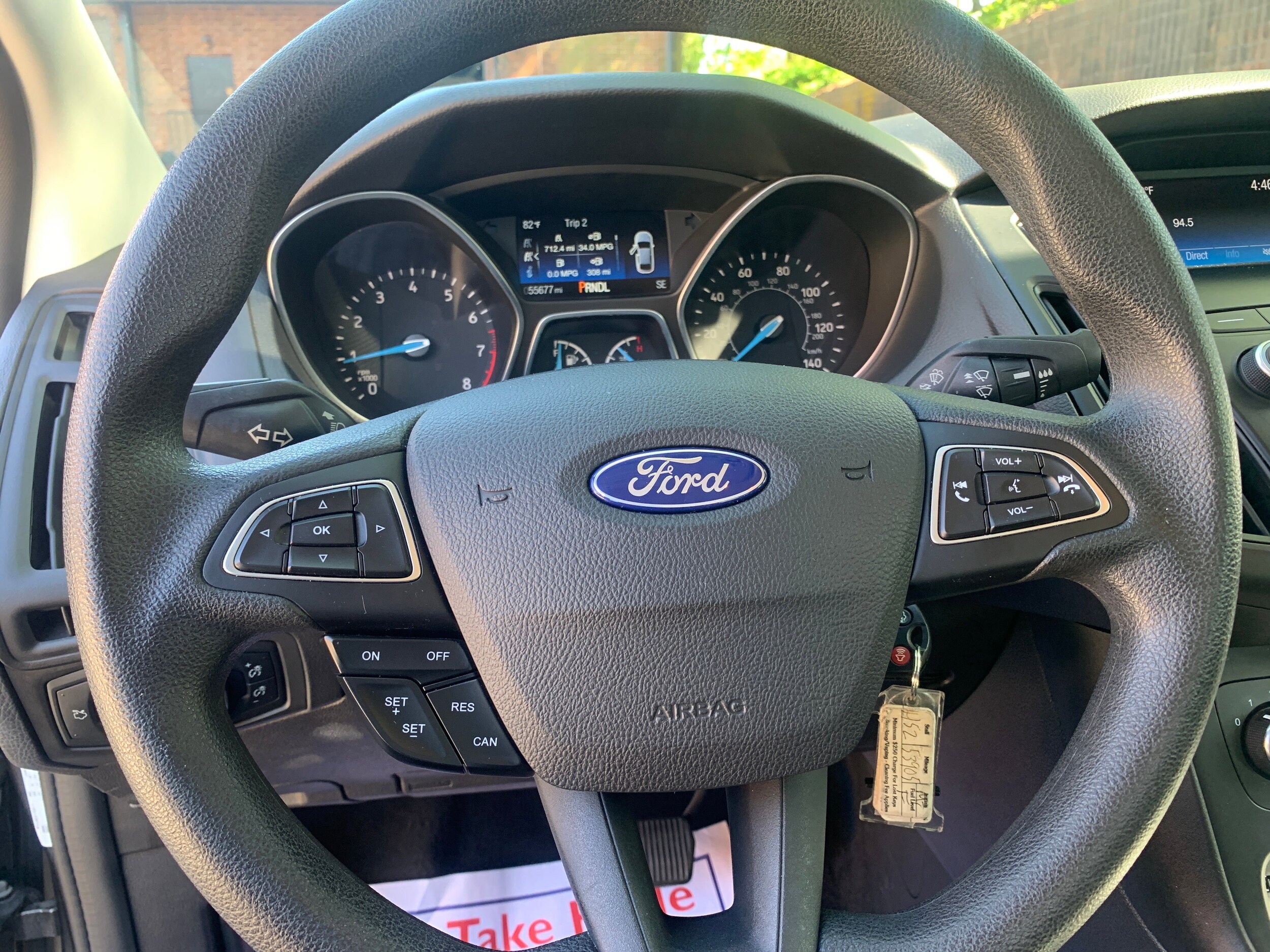2018 Ford Focus SE 28