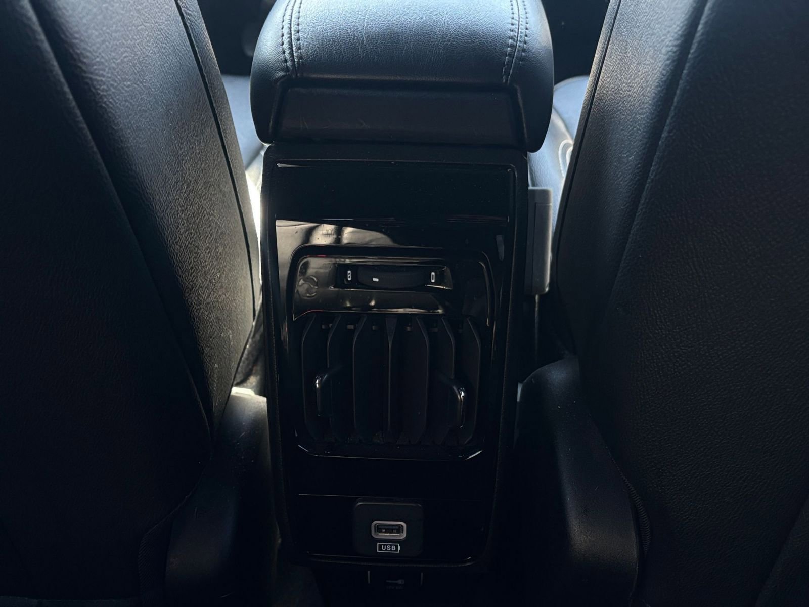 Thumbnail: 2025 Jeep Compass - 29