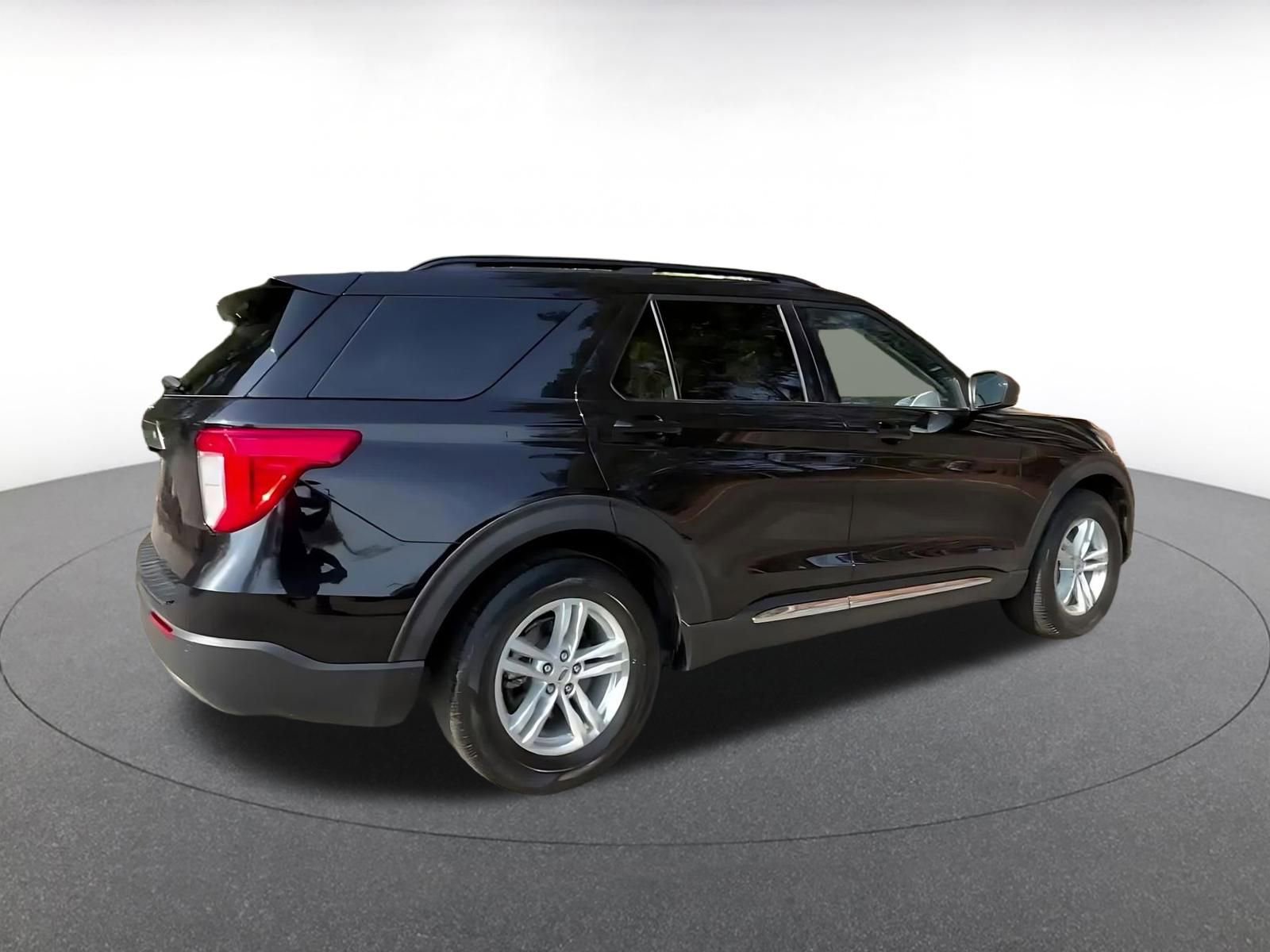 Thumbnail: 2024 Ford Explorer - 15